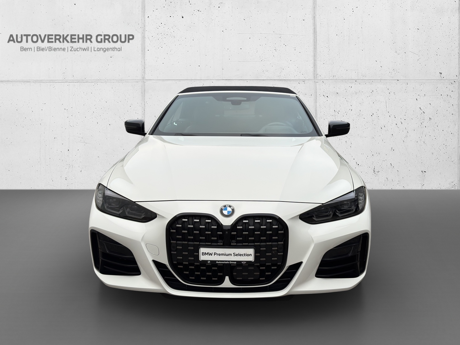 BMW M440i xDrive 48V Cabrio-image-7