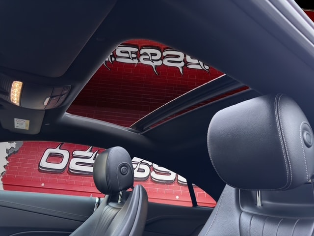 MERCEDES-BENZ E 200 Coupé AMG Line 4 Matic 9G-Tronic-image-25