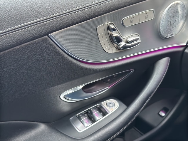 MERCEDES-BENZ E 200 Coupé AMG Line 4 Matic 9G-Tronic-image-22