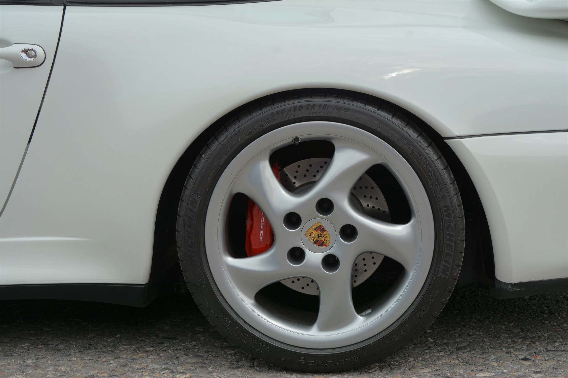PORSCHE 911 Coupé 3.6 Turbo X50 430PS-image-19