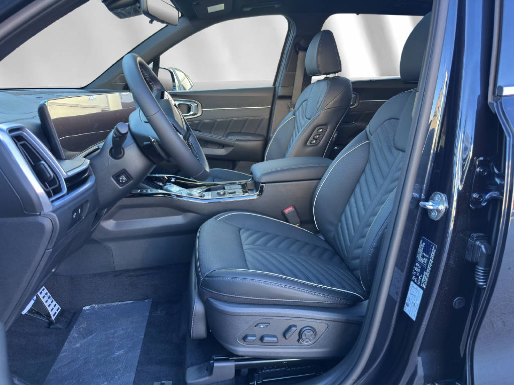 KIA Sorento 1.6 T-GDi Hybrid Style 7P-image-3