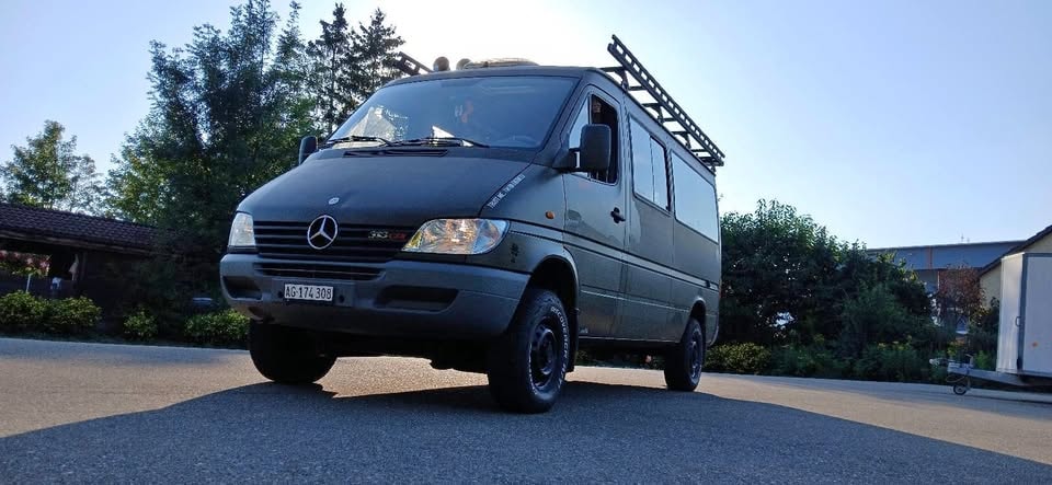 MERCEDES-BENZ 313 CDI 4x4-image-1