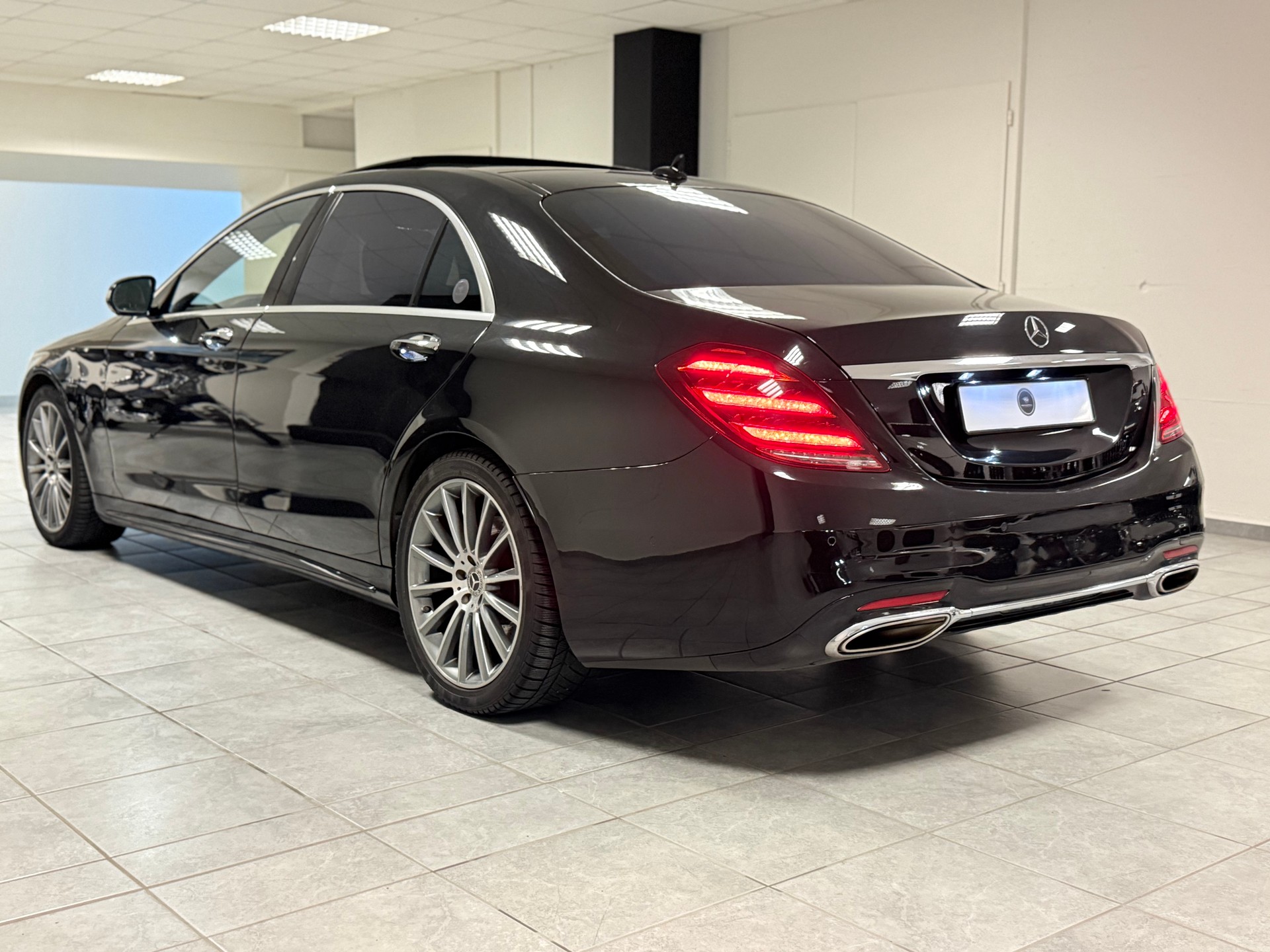 MERCEDES-BENZ S 450 4Matic 9G-Tronic-image-12