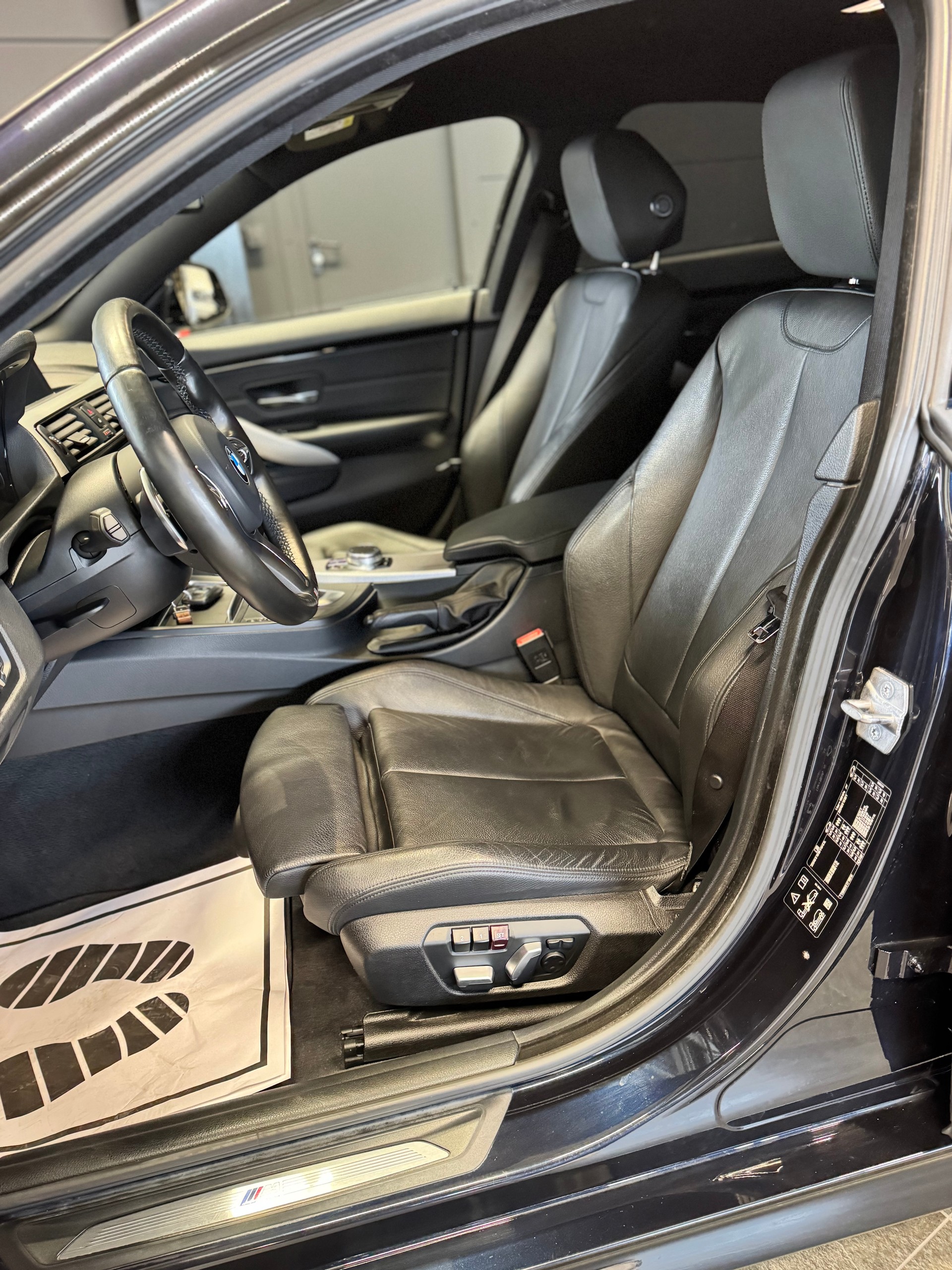 BMW 430d Gran Coupé xDrive M Sport Steptronic-image-13