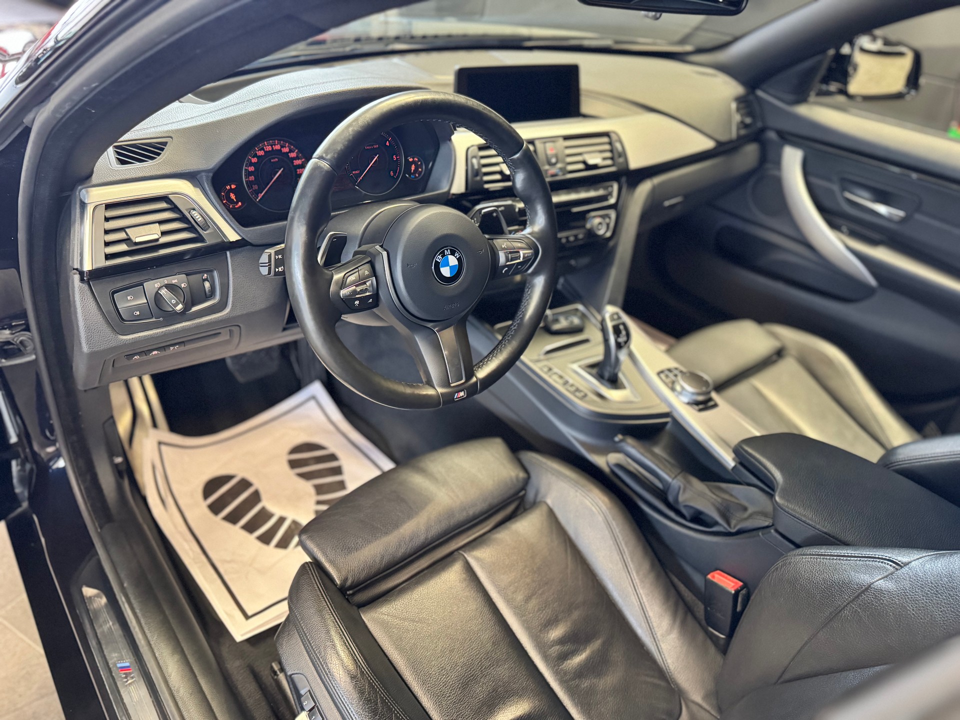BMW 430d Gran Coupé xDrive M Sport Steptronic-image-12