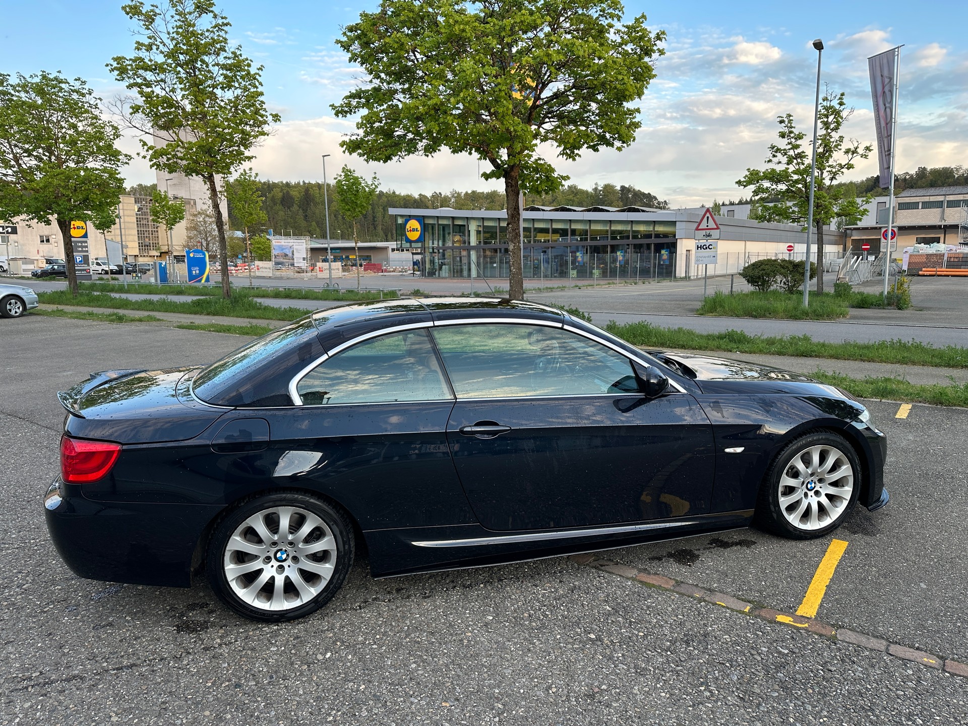 BMW 335i Cabriolet DSG-image-7
