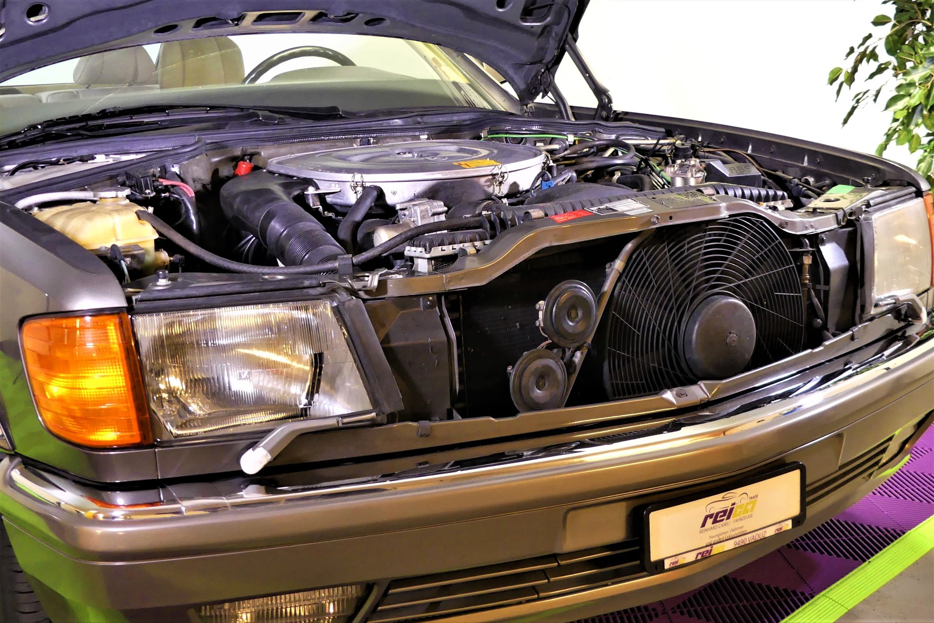 MERCEDES-BENZ 420 SEC Automatic-image-14
