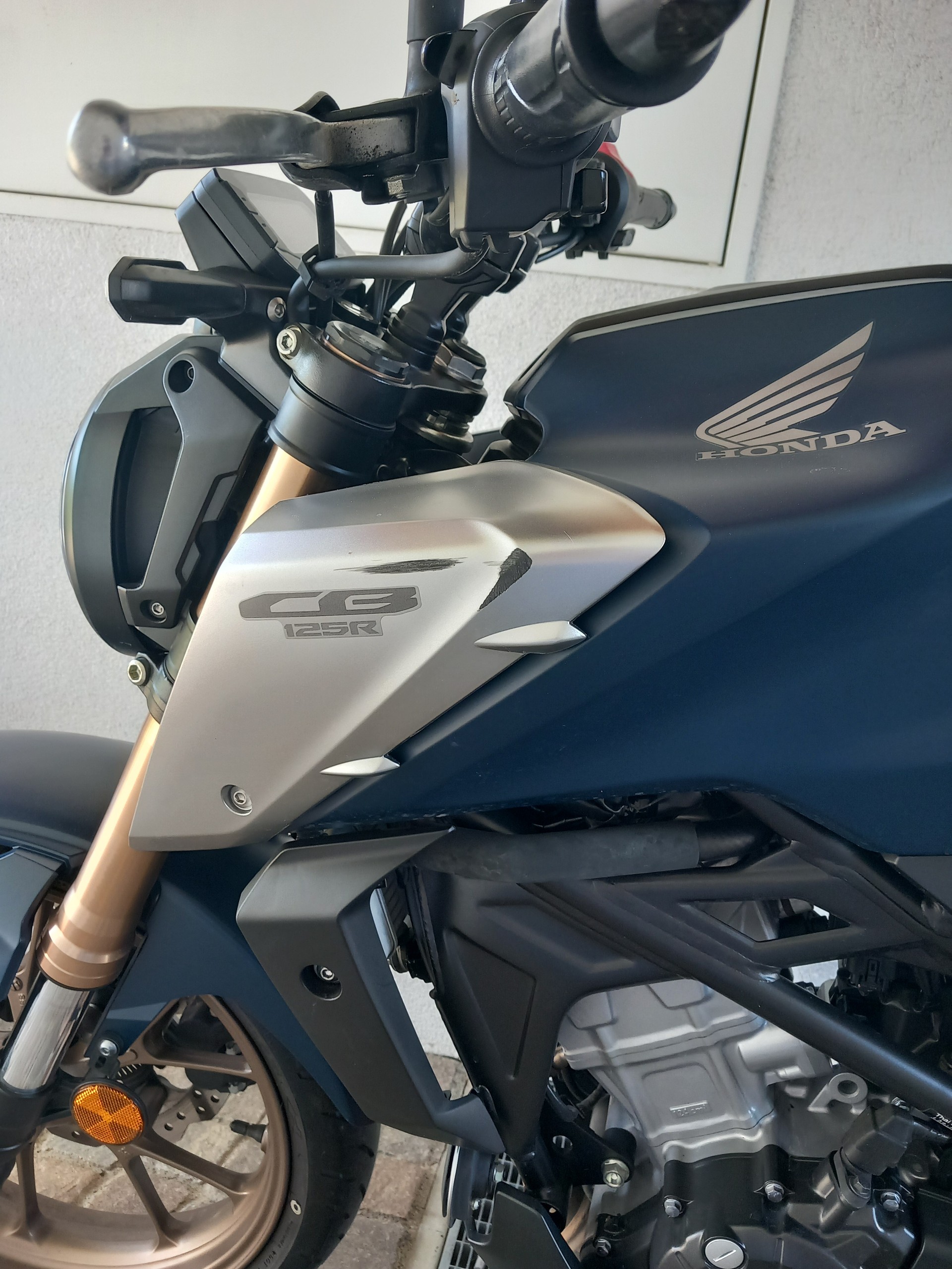 HONDA CB 125 R-image-4