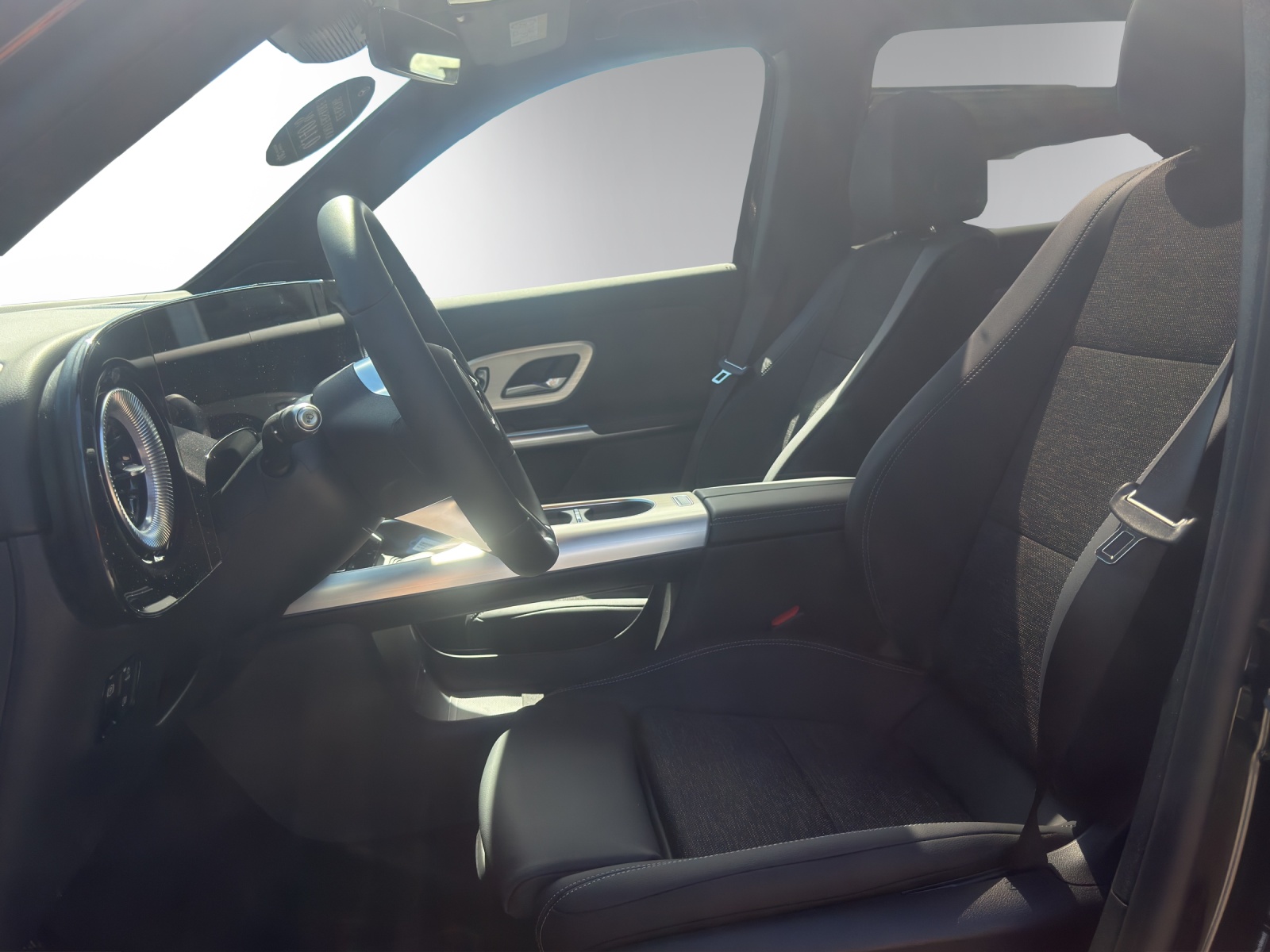 MERCEDES-BENZ GLB 350 4M EQ-image-4