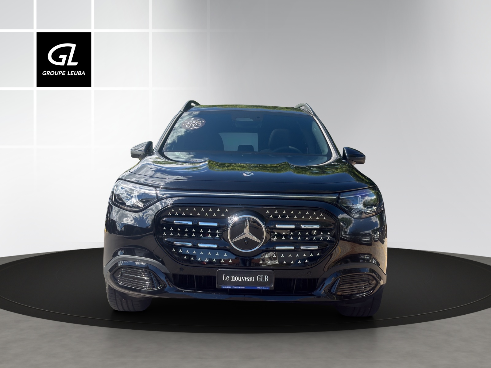 MERCEDES-BENZ GLB 350 4M EQ-showroom-element-1