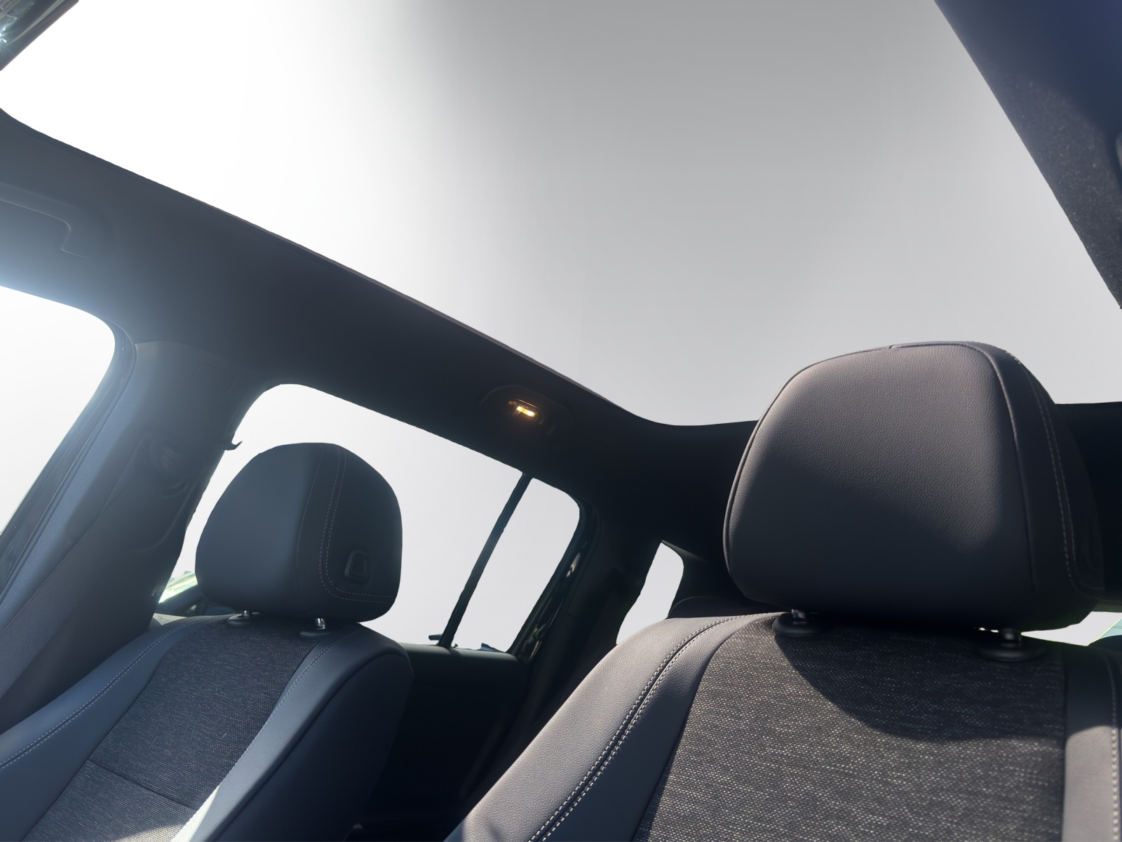 MERCEDES-BENZ GLB 350 4M EQ-image-7