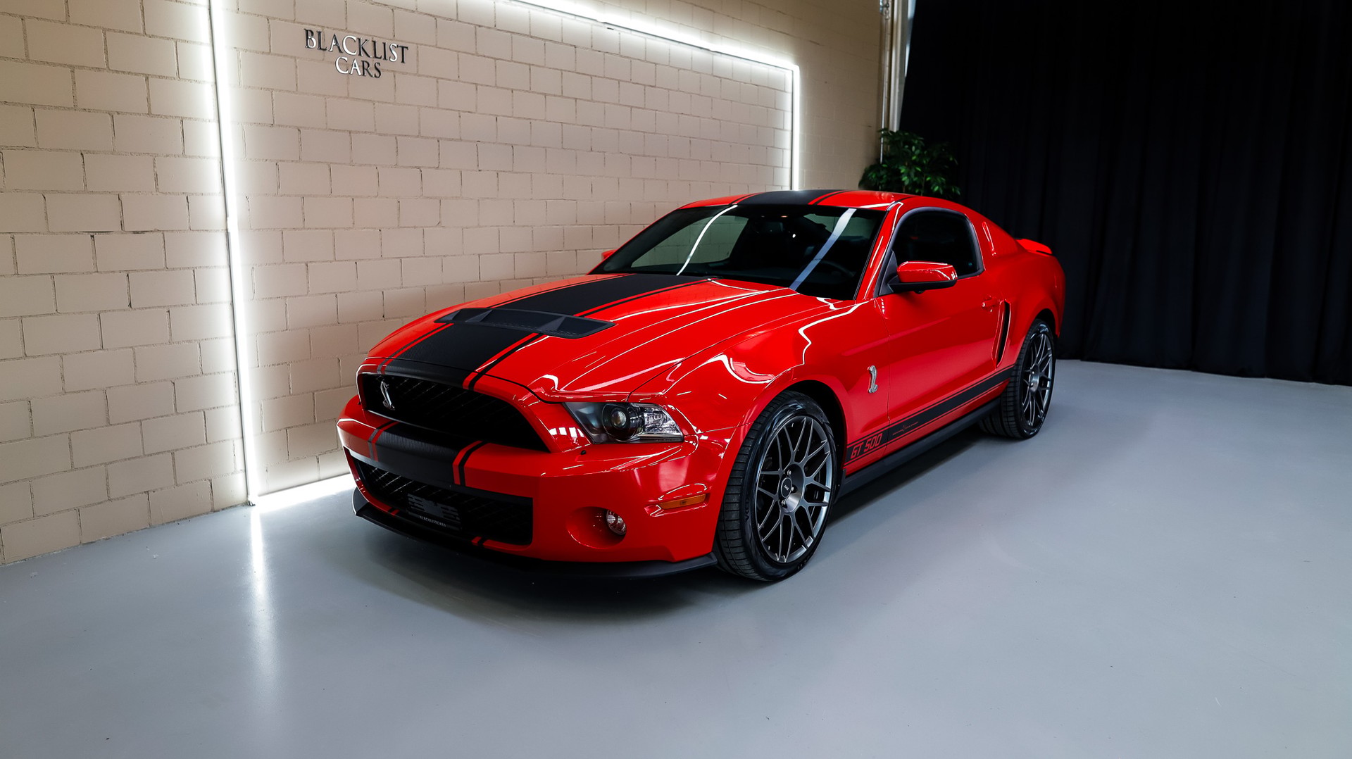 FORD Shelby GT 500 SVT