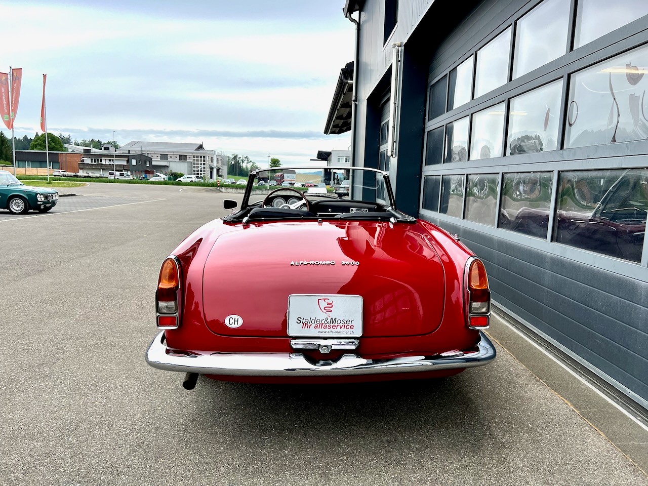 ALFA ROMEO 2600 Touring Spider-image-7