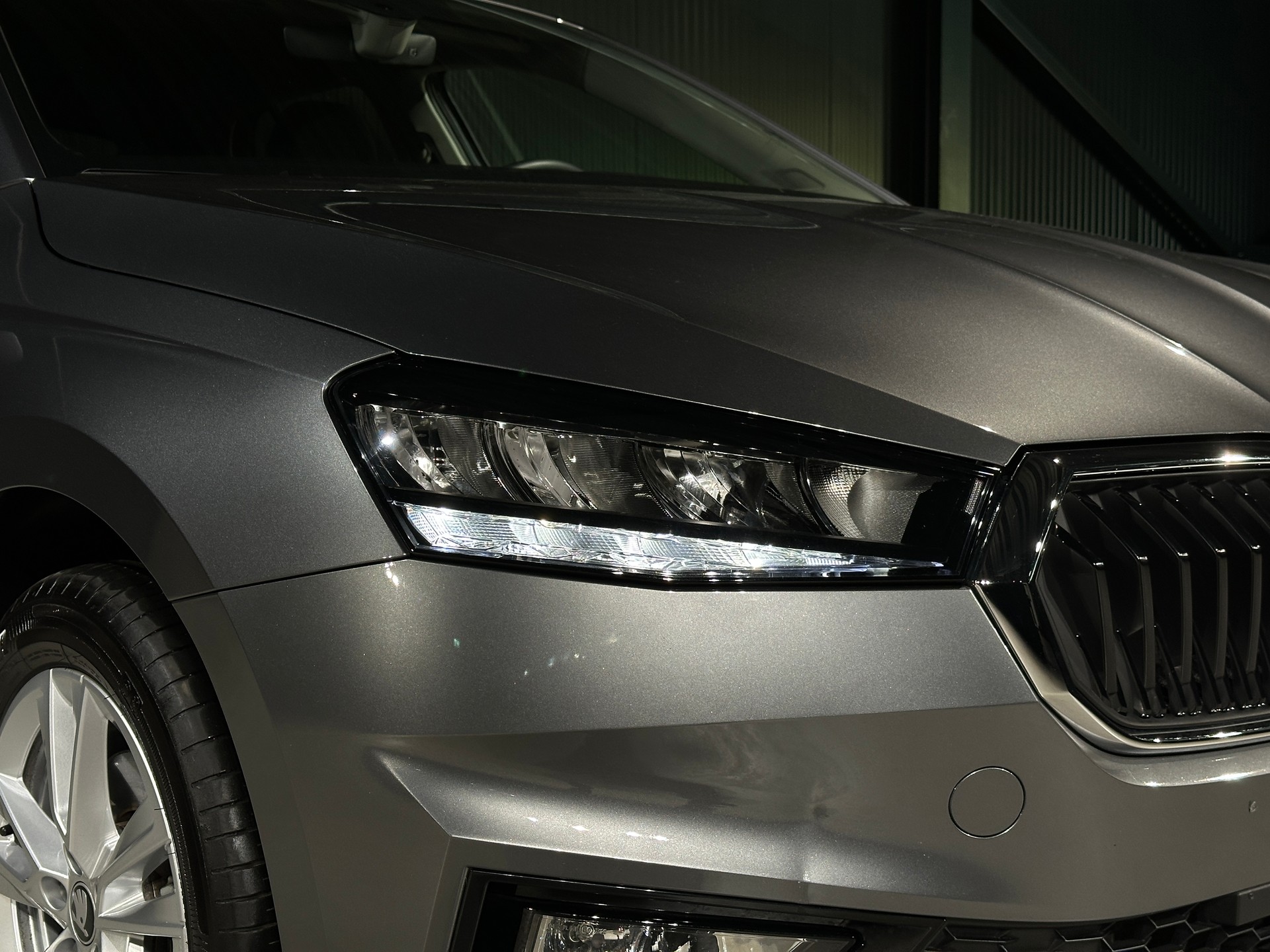 SKODA Fabia 1.5 TSI Selection DSG-image-24