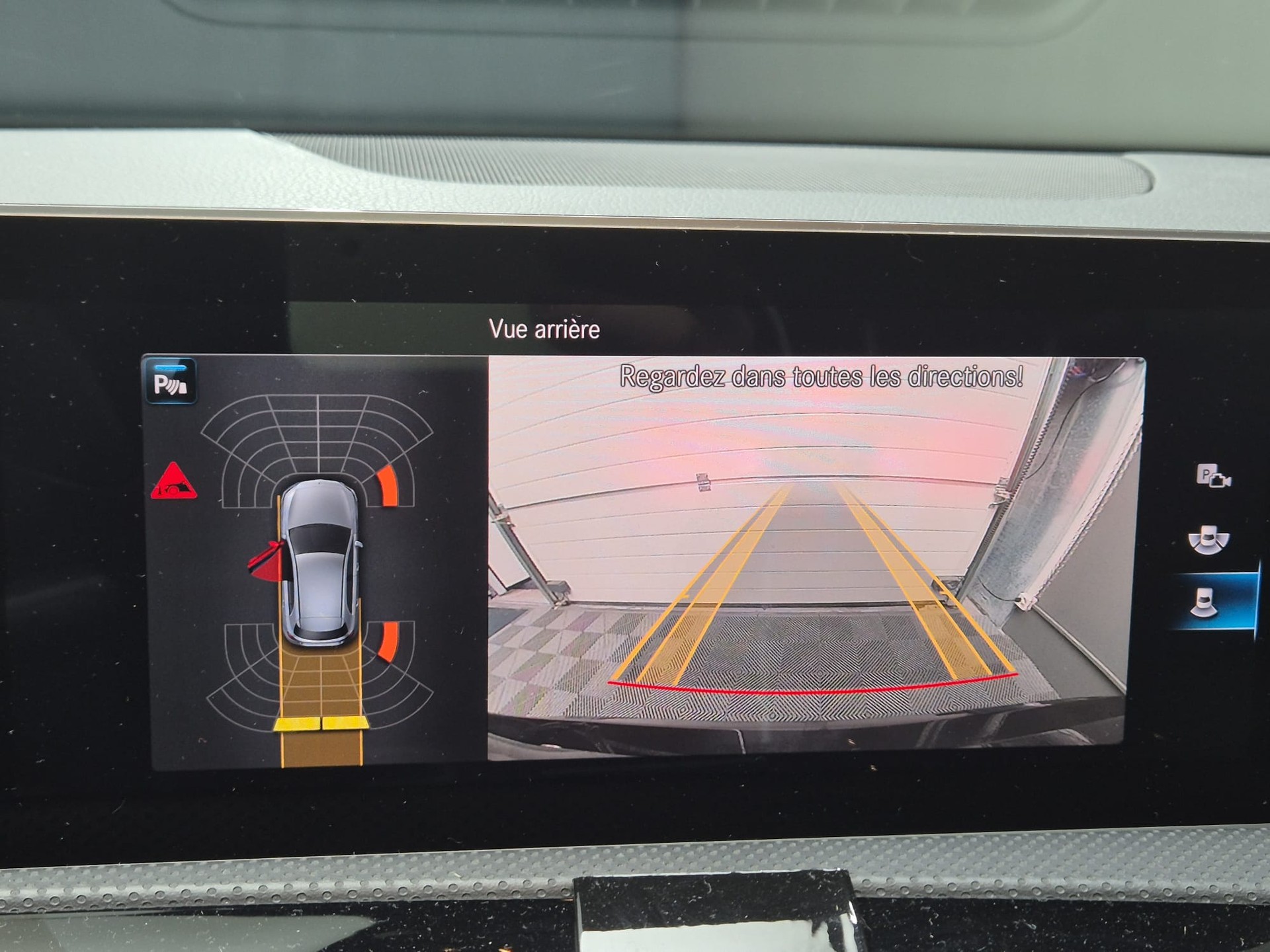 MERCEDES-BENZ A 180 Style 7G-DCT-image-20