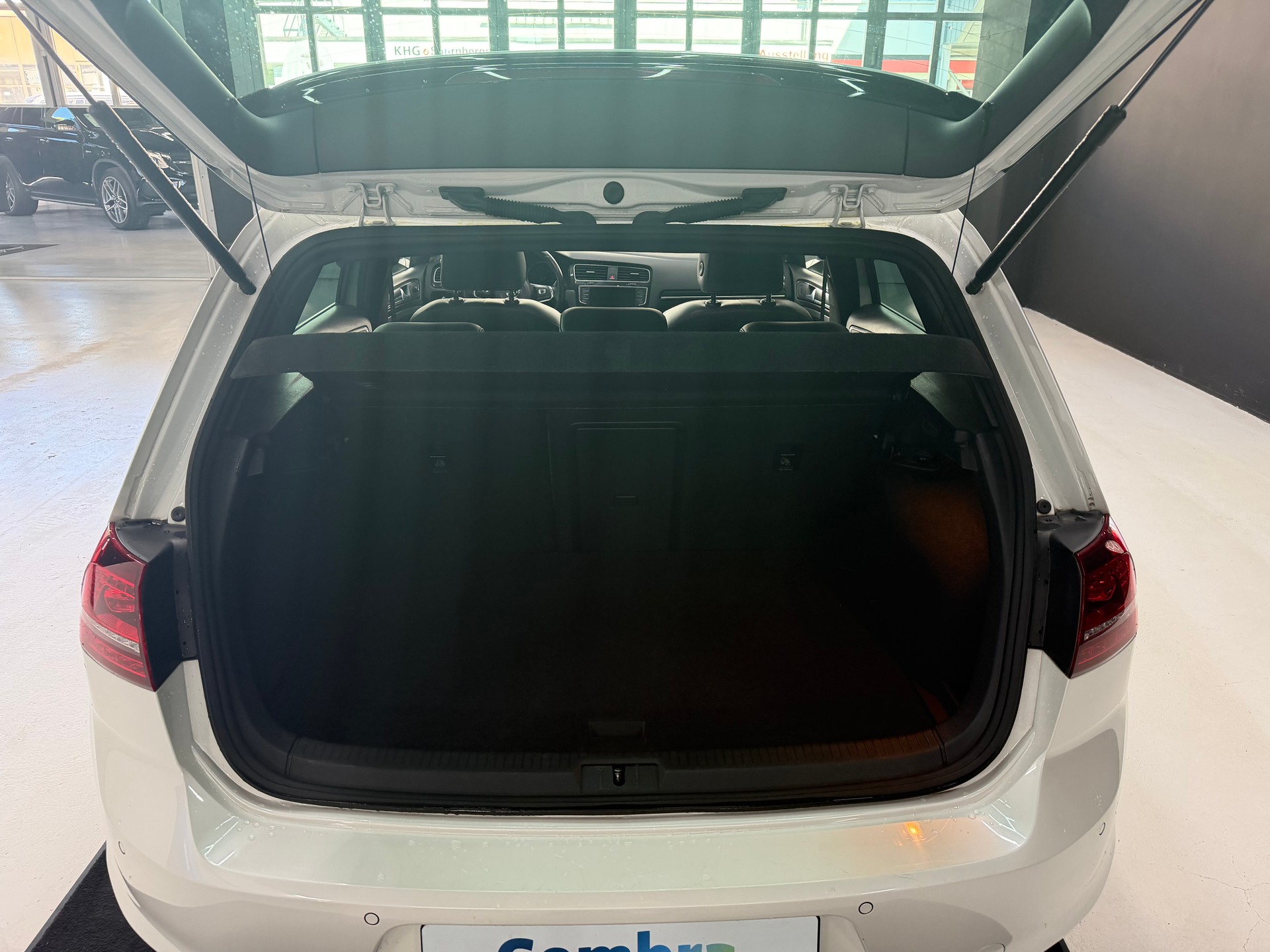 VW Golf 2.0 TDI GTD-image-11