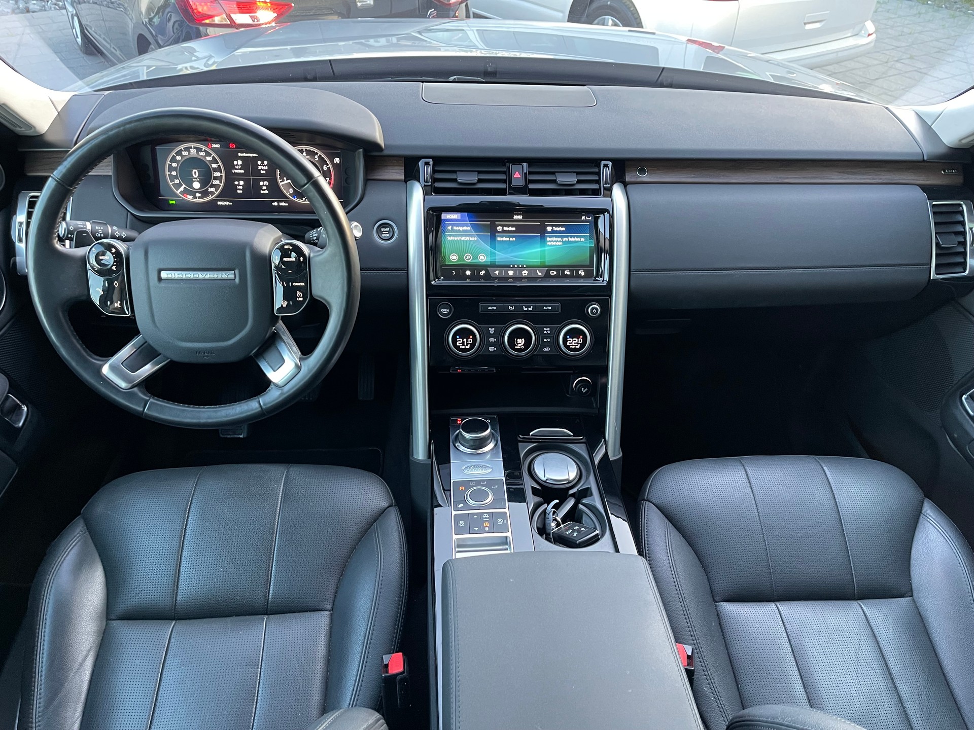 LAND ROVER Discovery 2.0 Si4 Landmark Edition Automatic-image-10