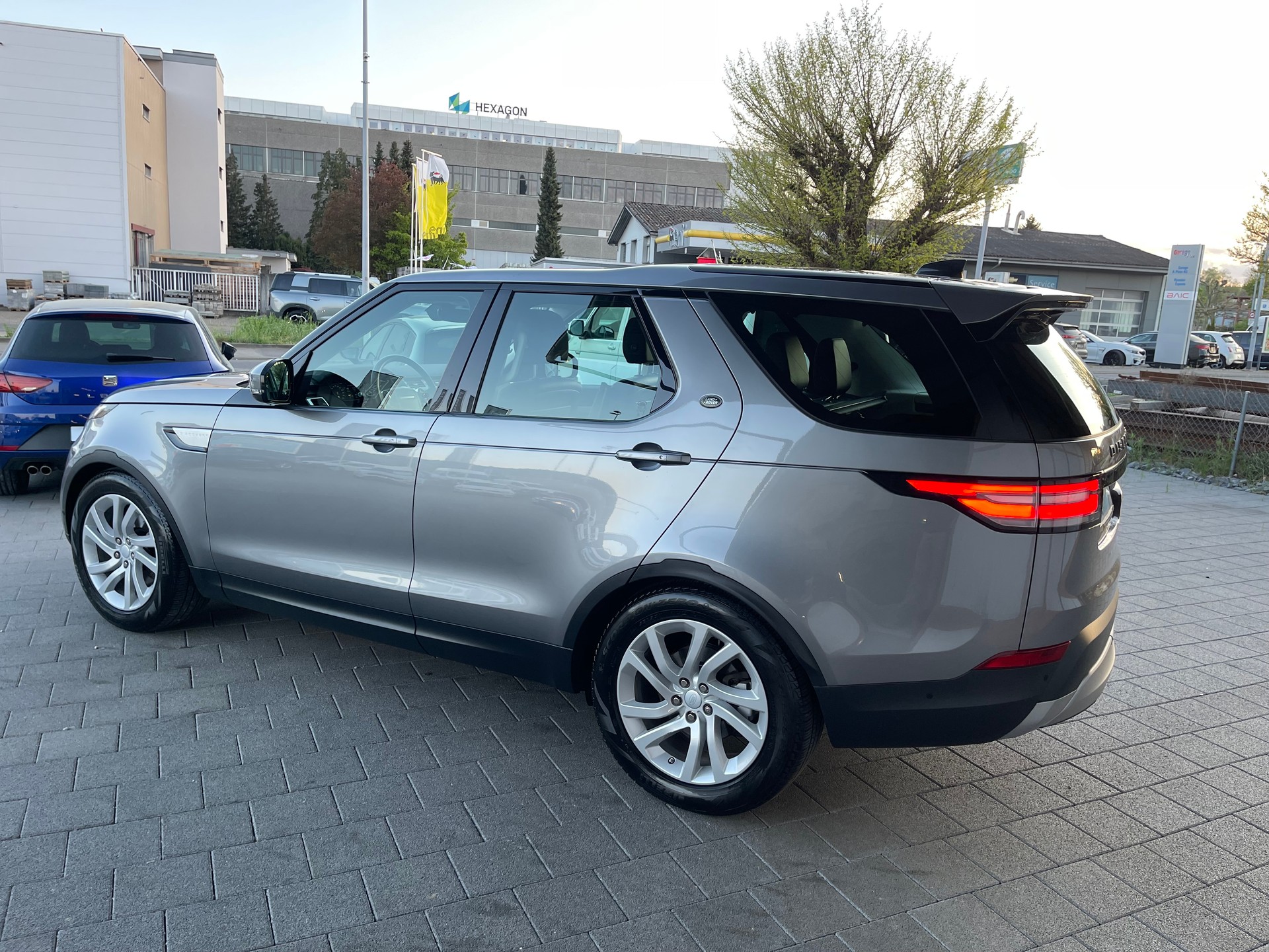 LAND ROVER Discovery 2.0 Si4 Landmark Edition Automatic-image-7