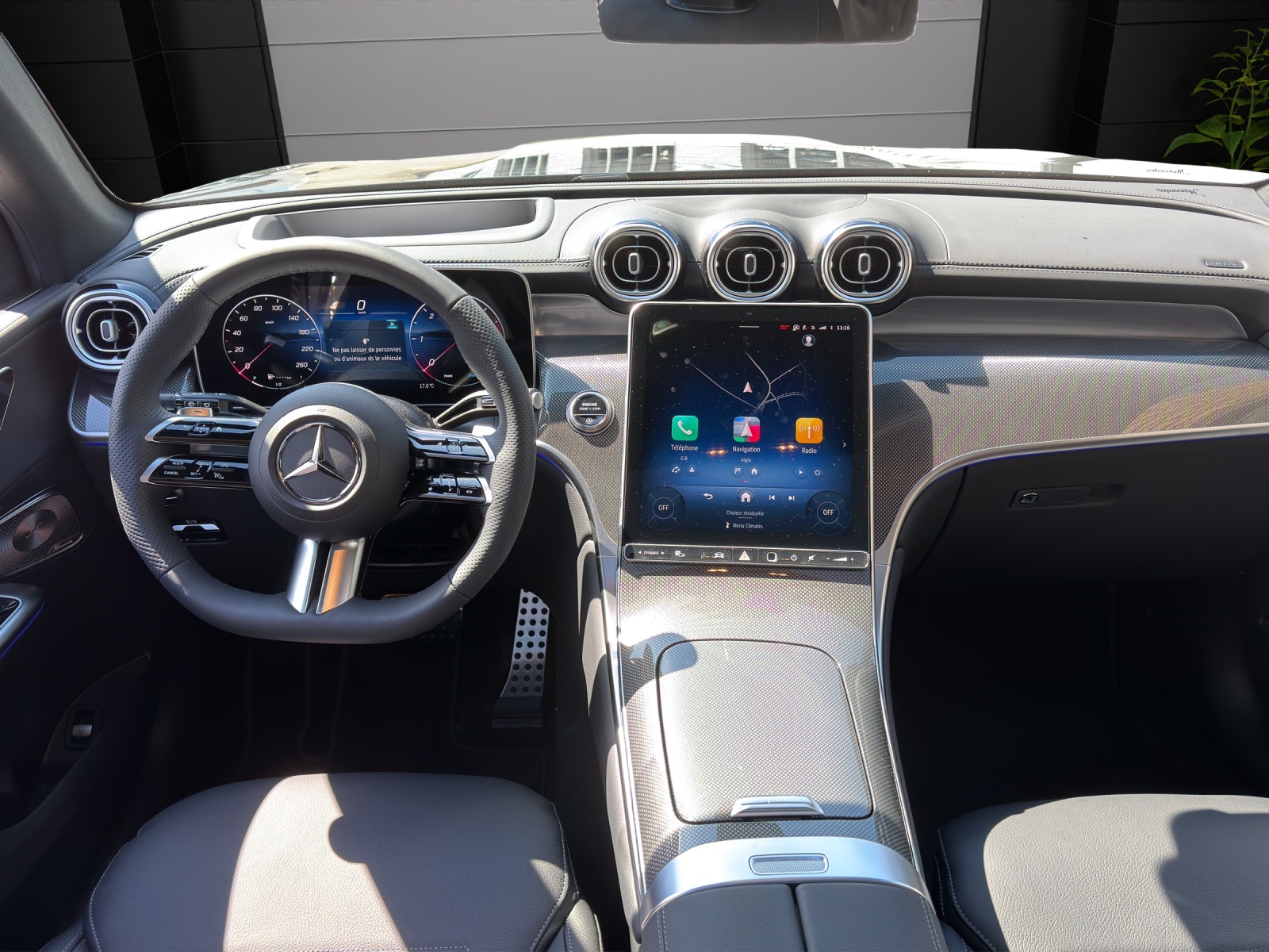 MERCEDES-BENZ GLC 220 d 4Matic 9G-Tronic-image-11