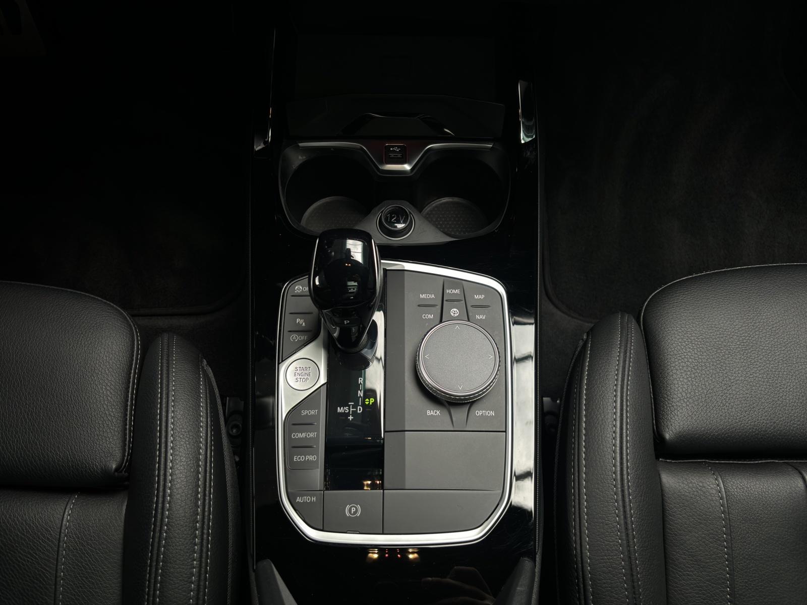 BMW M135i xDrive-image-7