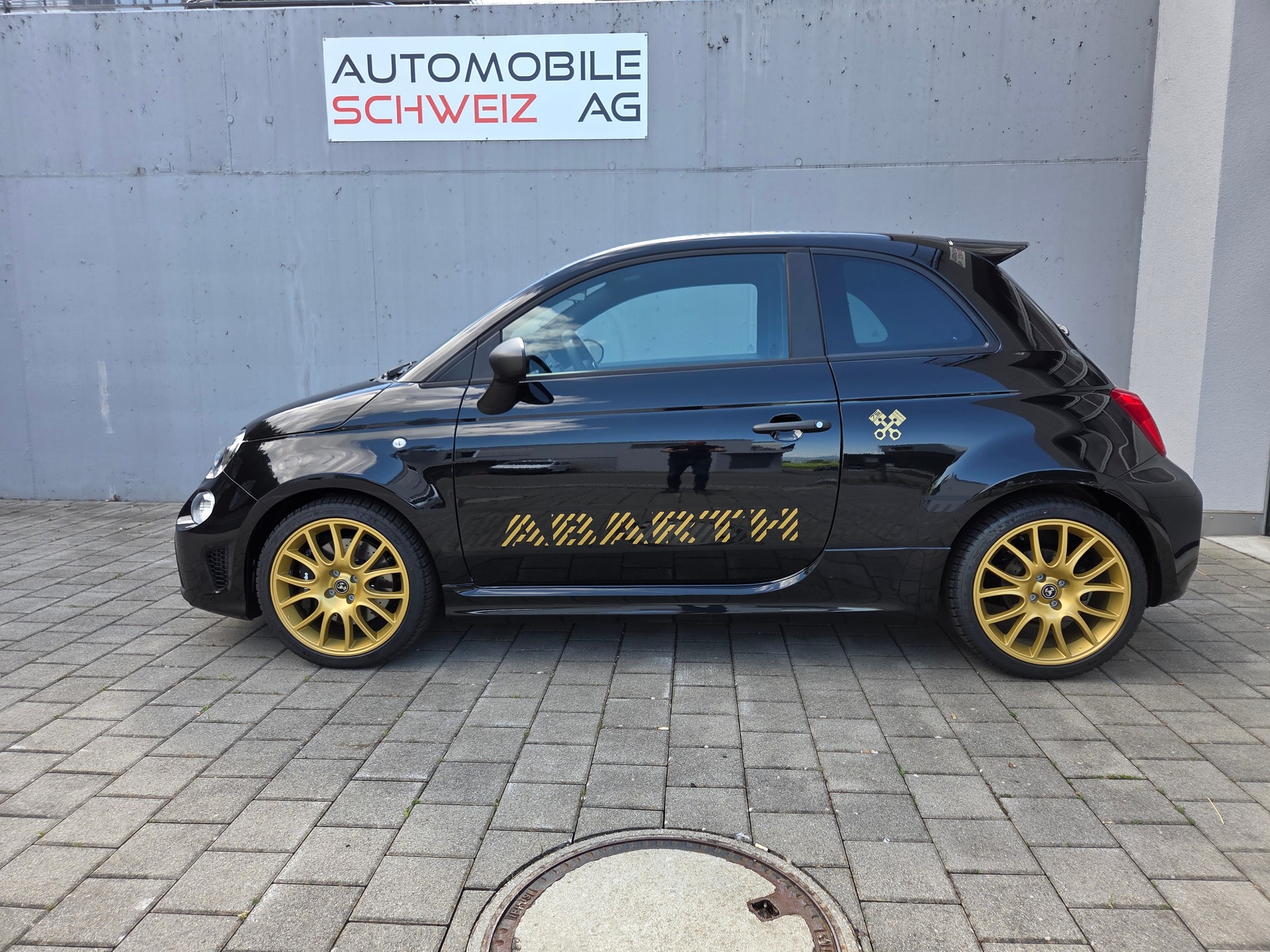 FIAT 695 1.4 16V Turbo Abarth 75° Anniversario
