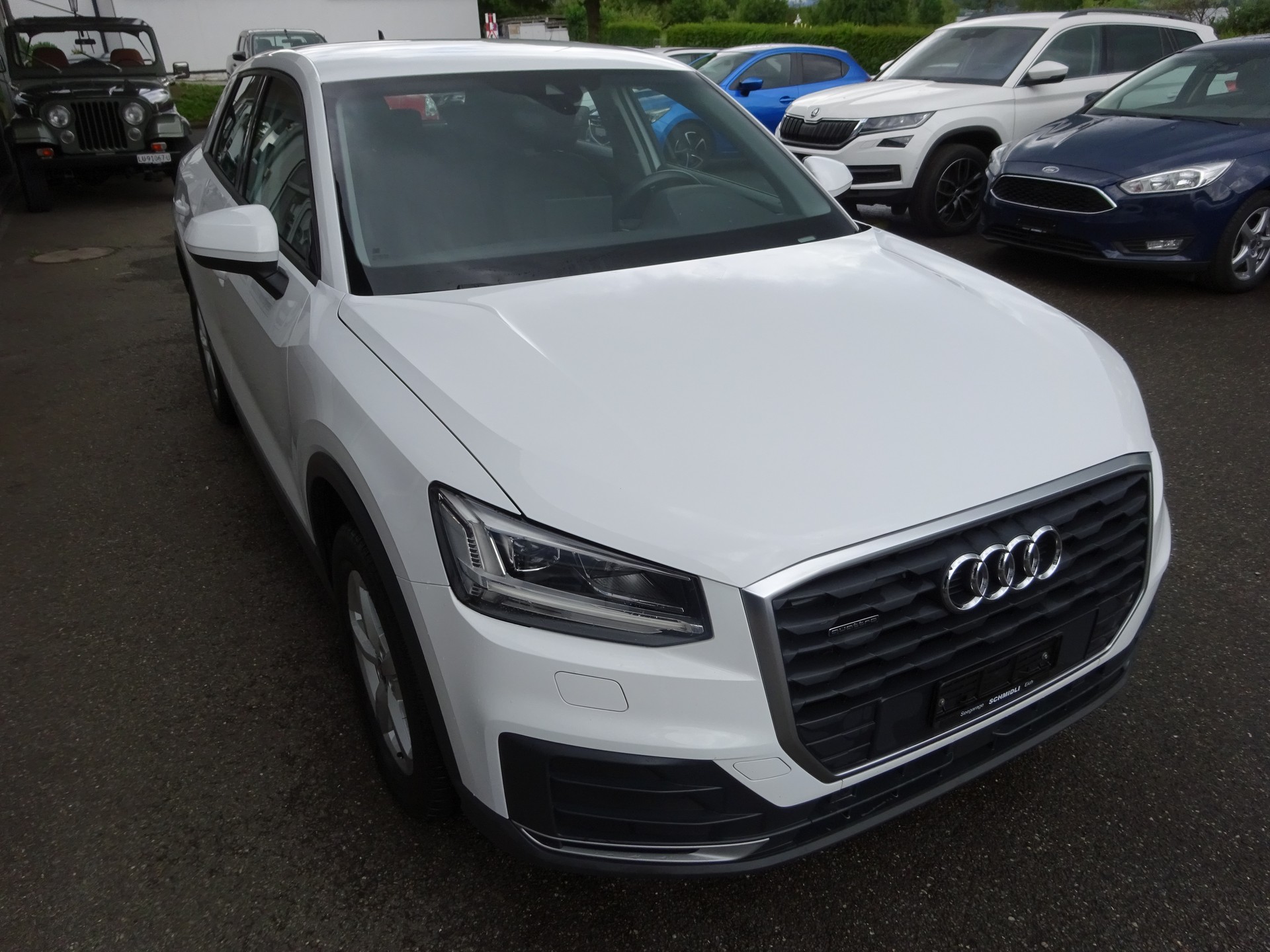 AUDI Q2 35 TDI Attraction quattro S-tronic-showroom-element-3