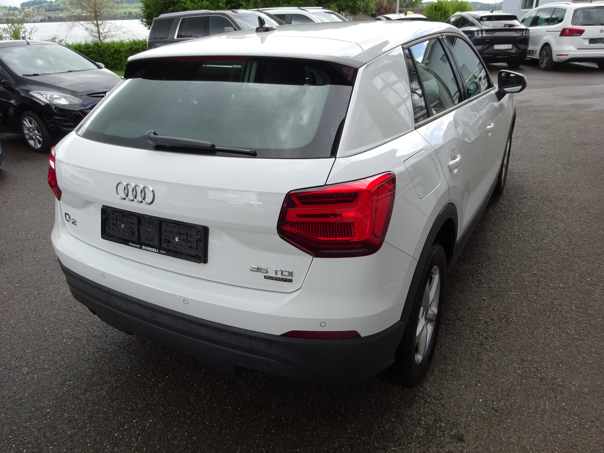 AUDI Q2 35 TDI Attraction quattro S-tronic-showroom-element-2
