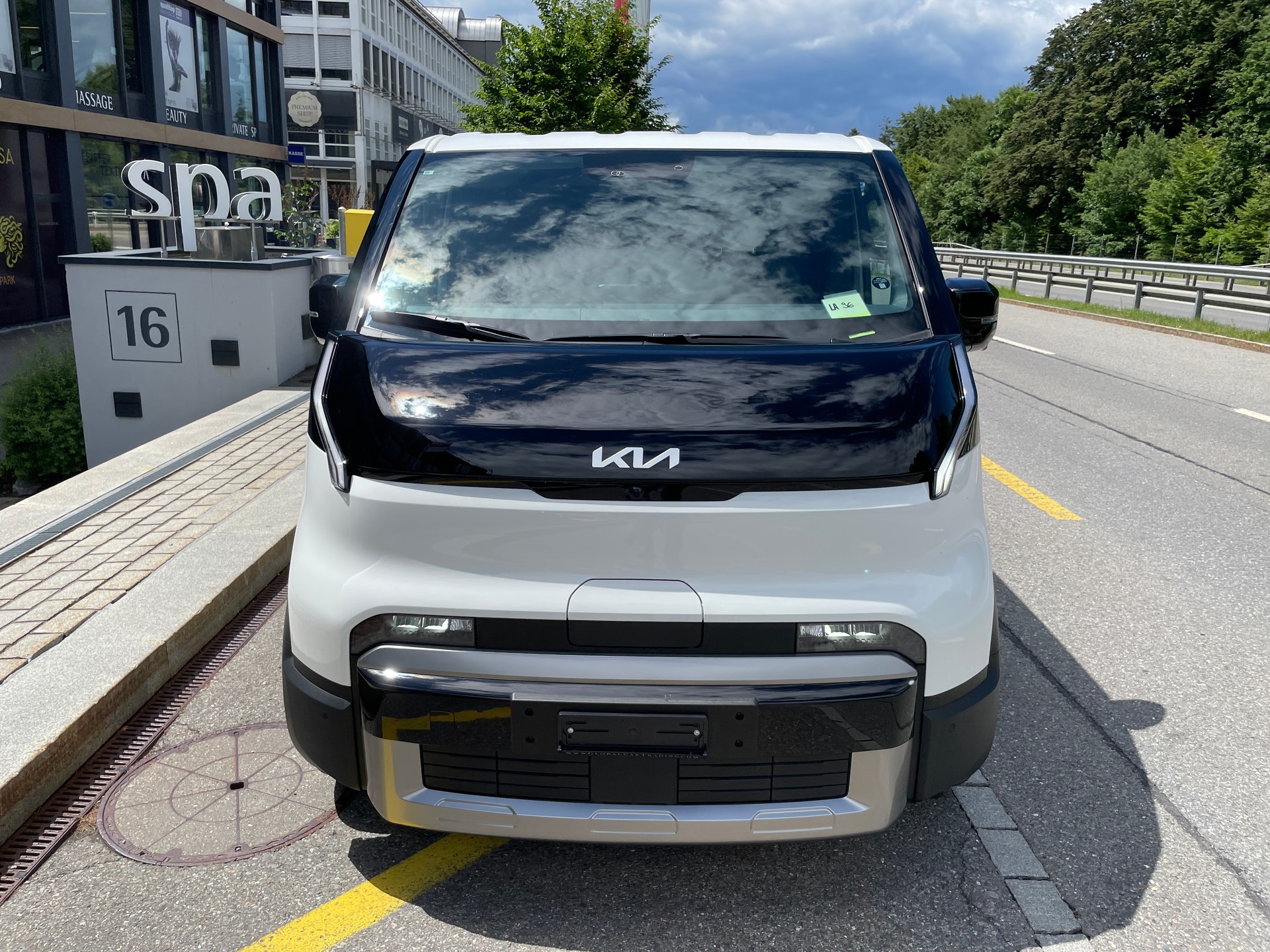 KIA PV5 71.2 kWh Elite Cargo-showroom-element-1