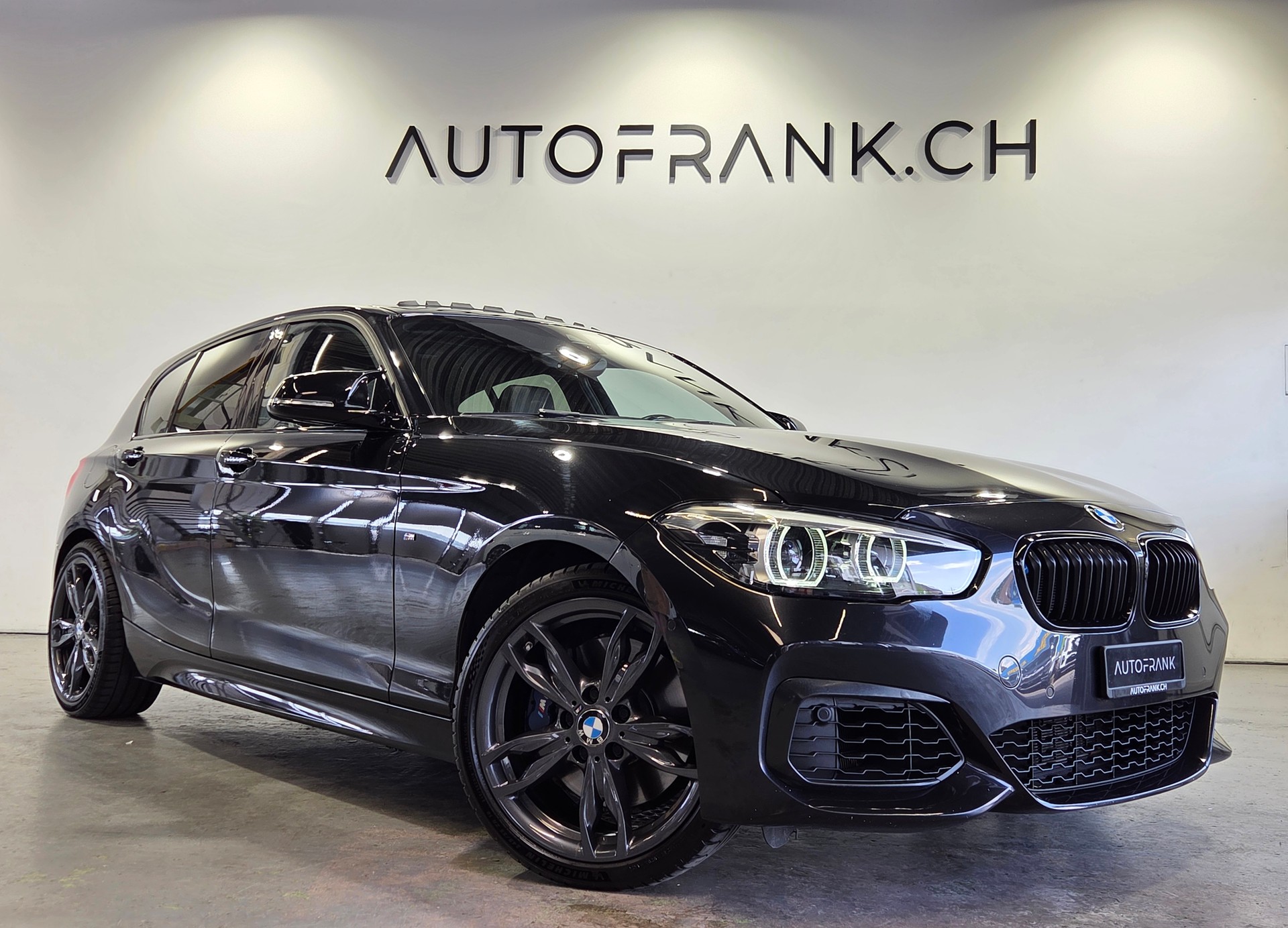 BMW M140i xDrive-image-21