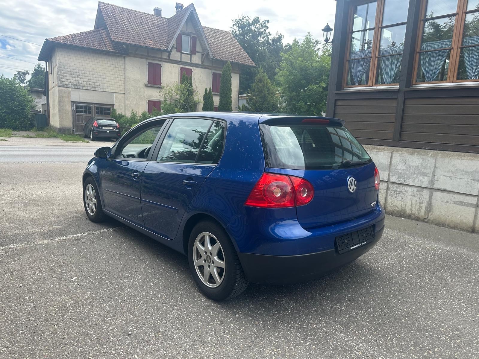 VW Golf 1.6 FSI Comfortline-showroom-element-3
