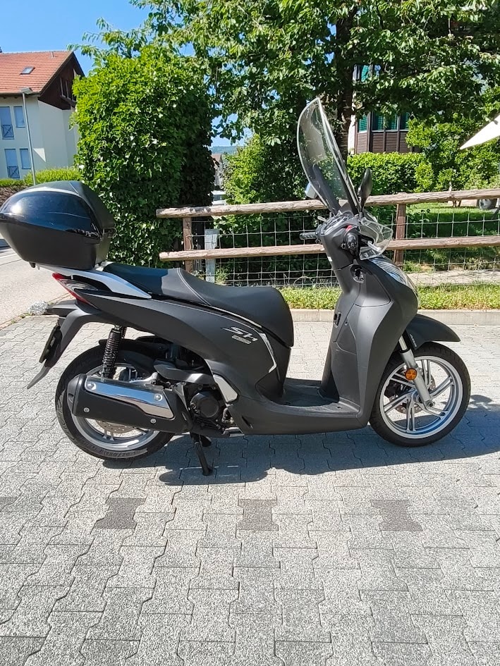 HONDA SH 300 i ABS-image-2