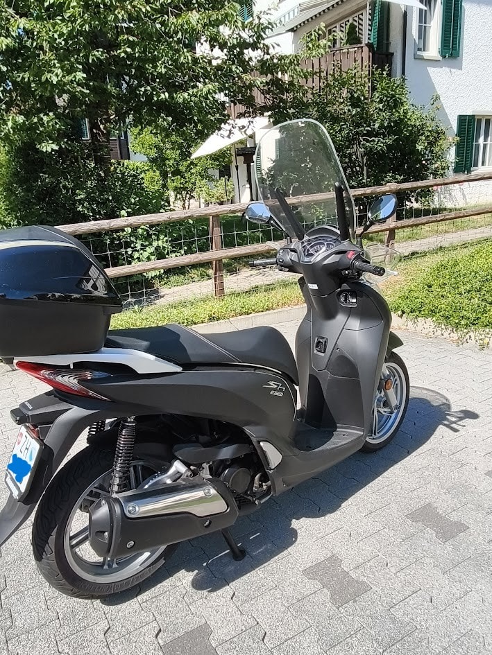 HONDA SH 300 i ABS-image-3
