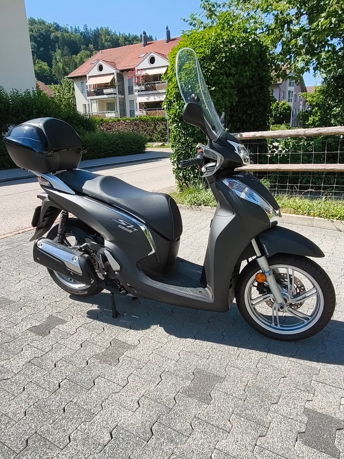 HONDA SH 300 i ABS-image-0