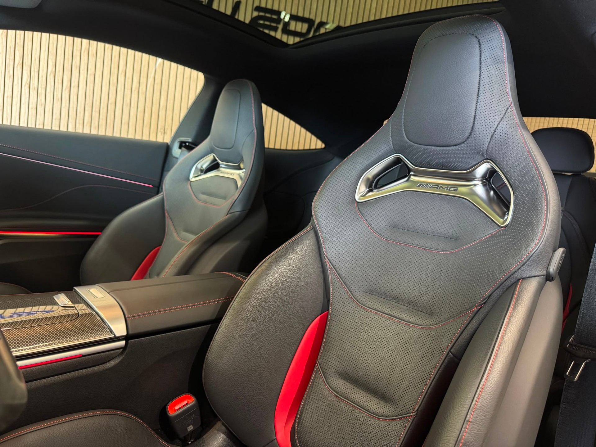 MERCEDES-BENZ CLE 53 Coupé AMG 4Matic+ 9G-Tronic-image-30