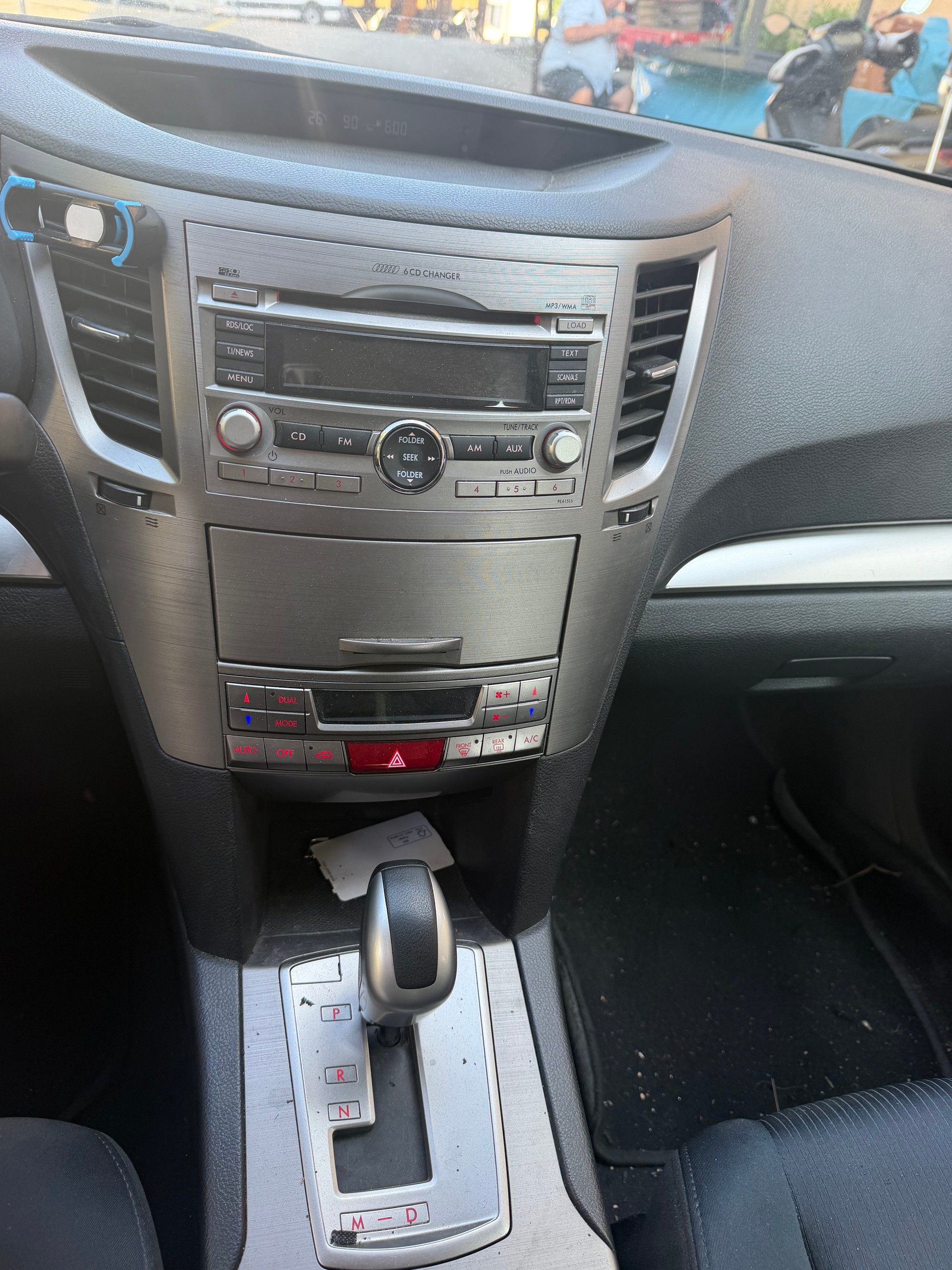 SUBARU Legacy 2.5i Swiss AWD Lineartronic-image-9