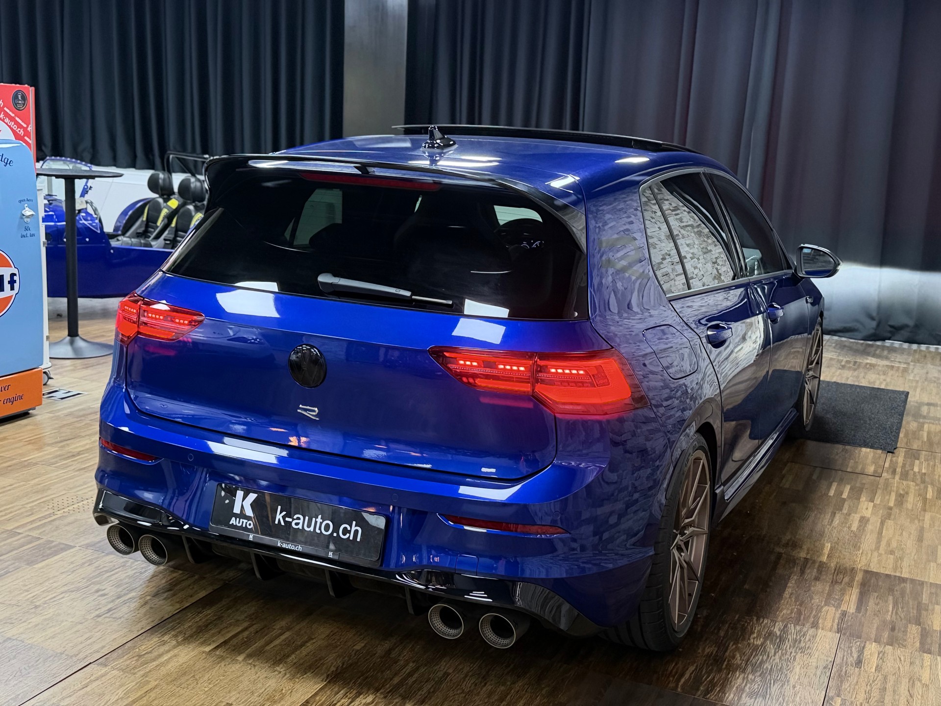 VW Golf 2.0 TSI R DSG 4Motion R Performance / Akrapovic-showroom-element-3