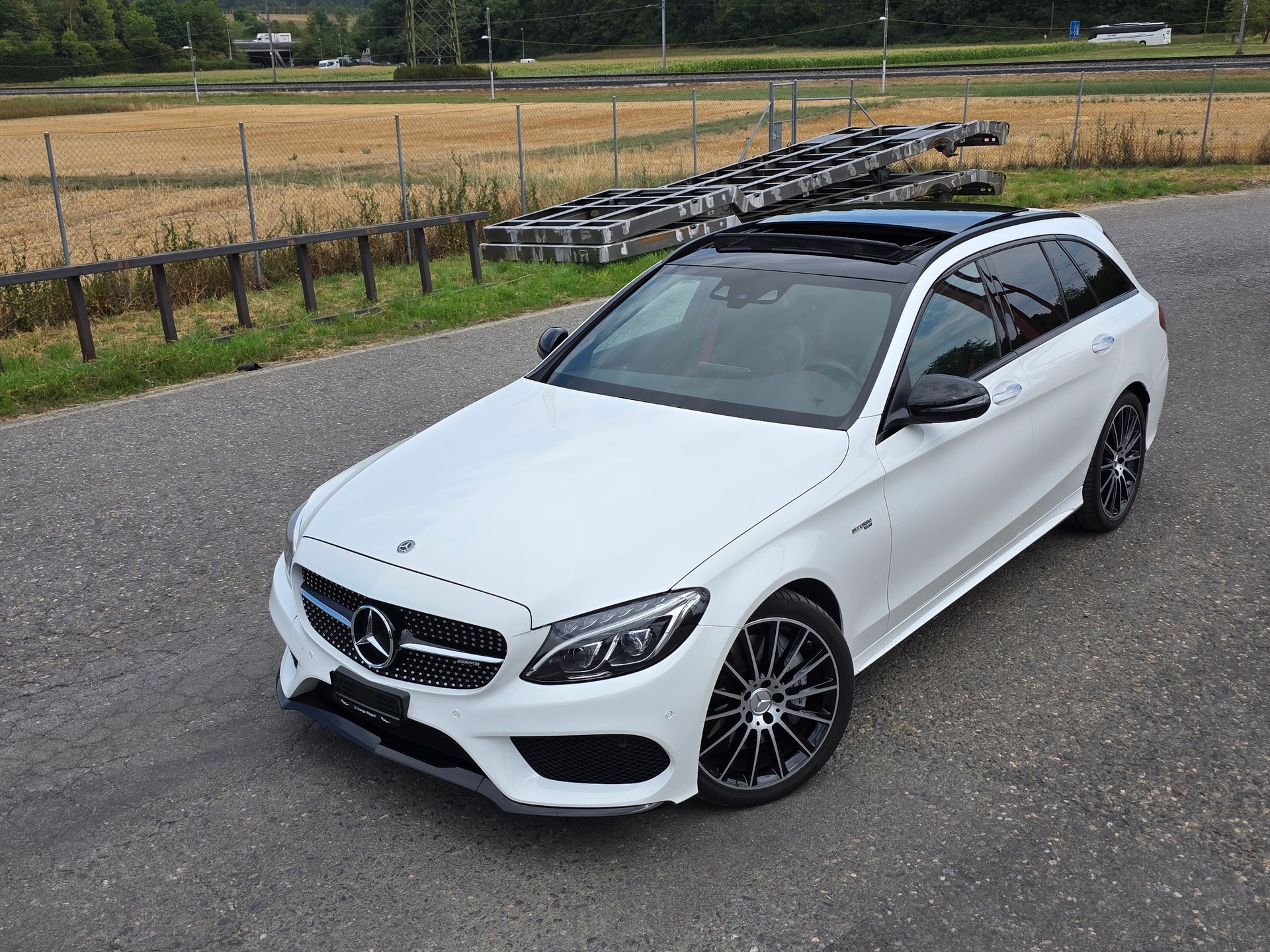 MERCEDES-BENZ C 43 AMG 4Matic 9G-Tronic-image-7