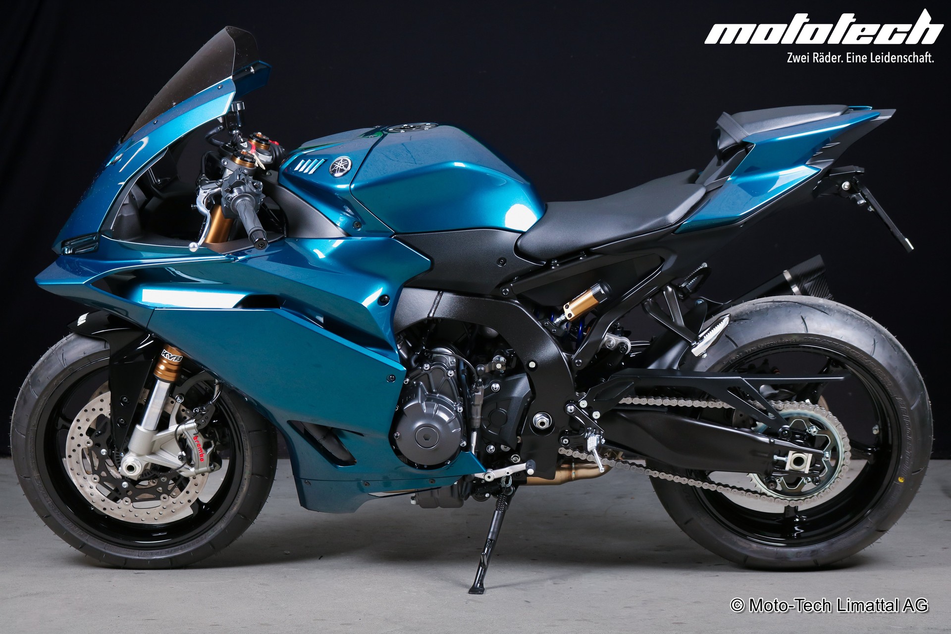 YAMAHA YZF-R9-image-4