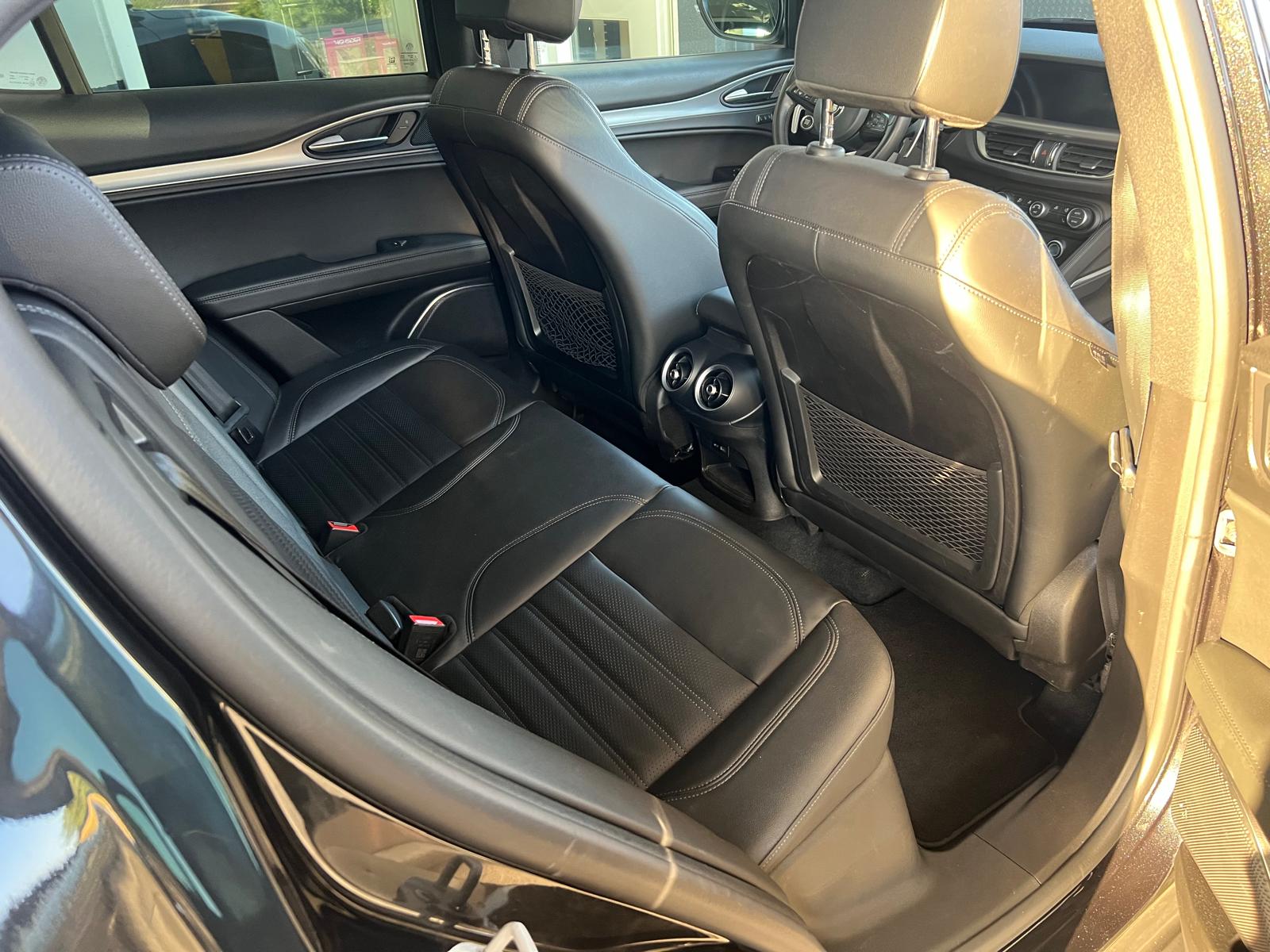 ALFA ROMEO Stelvio 2.2 JTDM Pack Veloce Q4-image-9