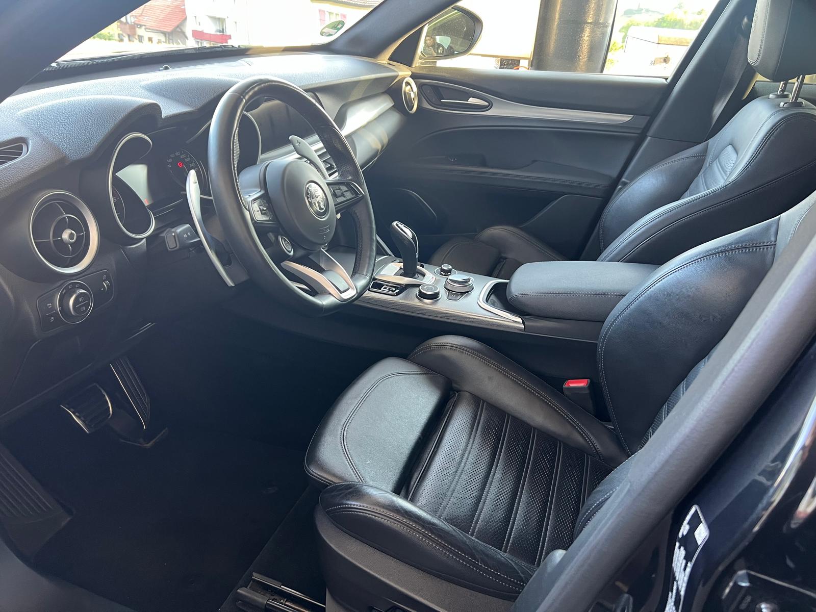ALFA ROMEO Stelvio 2.2 JTDM Pack Veloce Q4-image-4