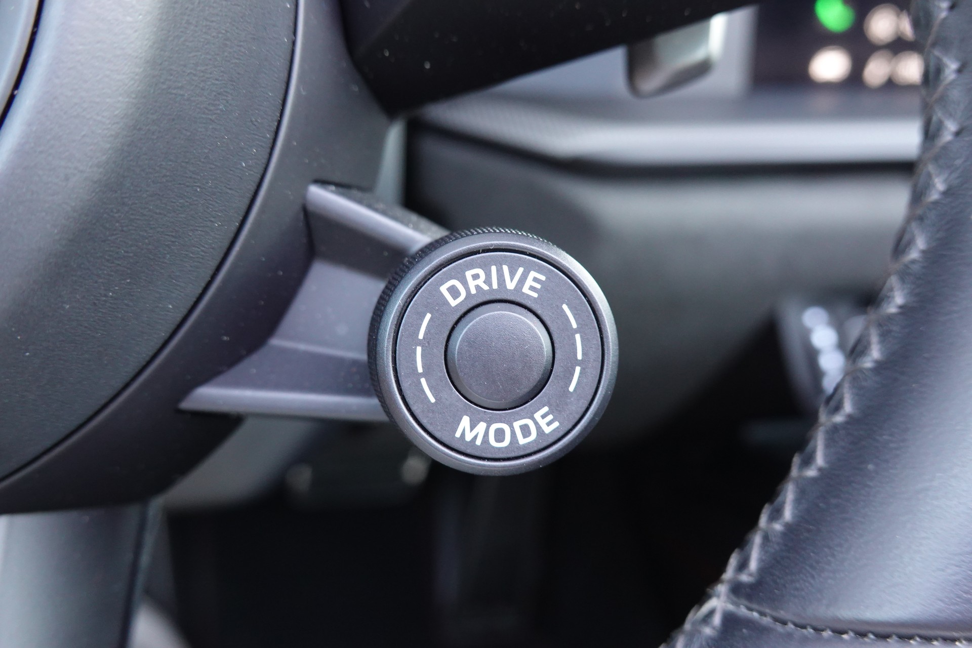 PORSCHE 911 Targa 4 GTS PDK - "1ère Main * Porsche Approved * Son BOSE * Toutes Roues Direct. * Sièges Sport 18 Posit avec Mémoire"-image-20