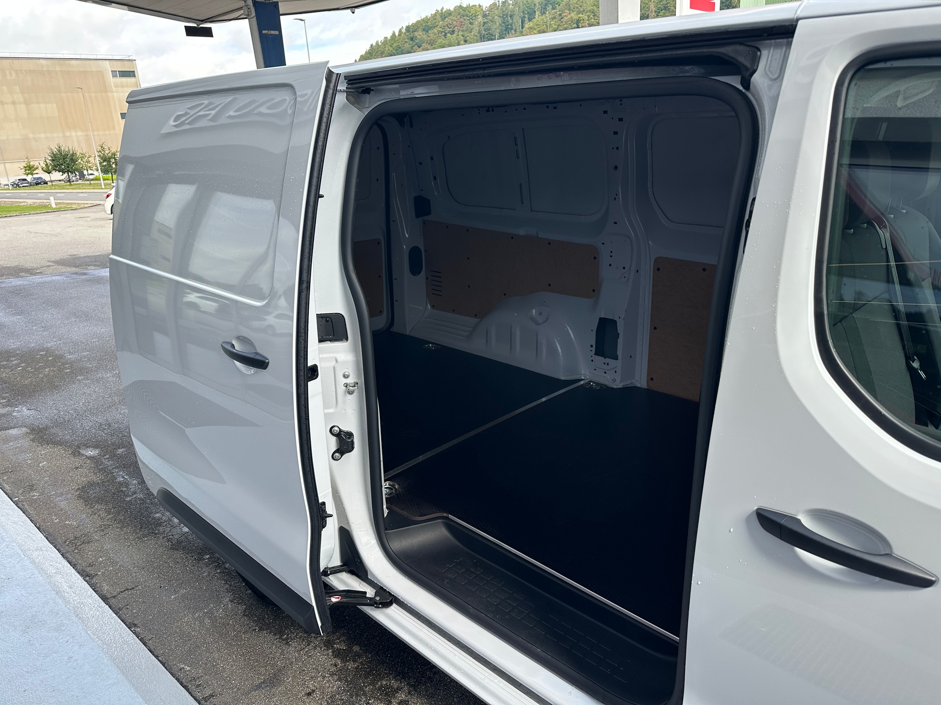 CITROEN Jumpy 2.2 BlueHDi 150 XL neuste Modell-image-13