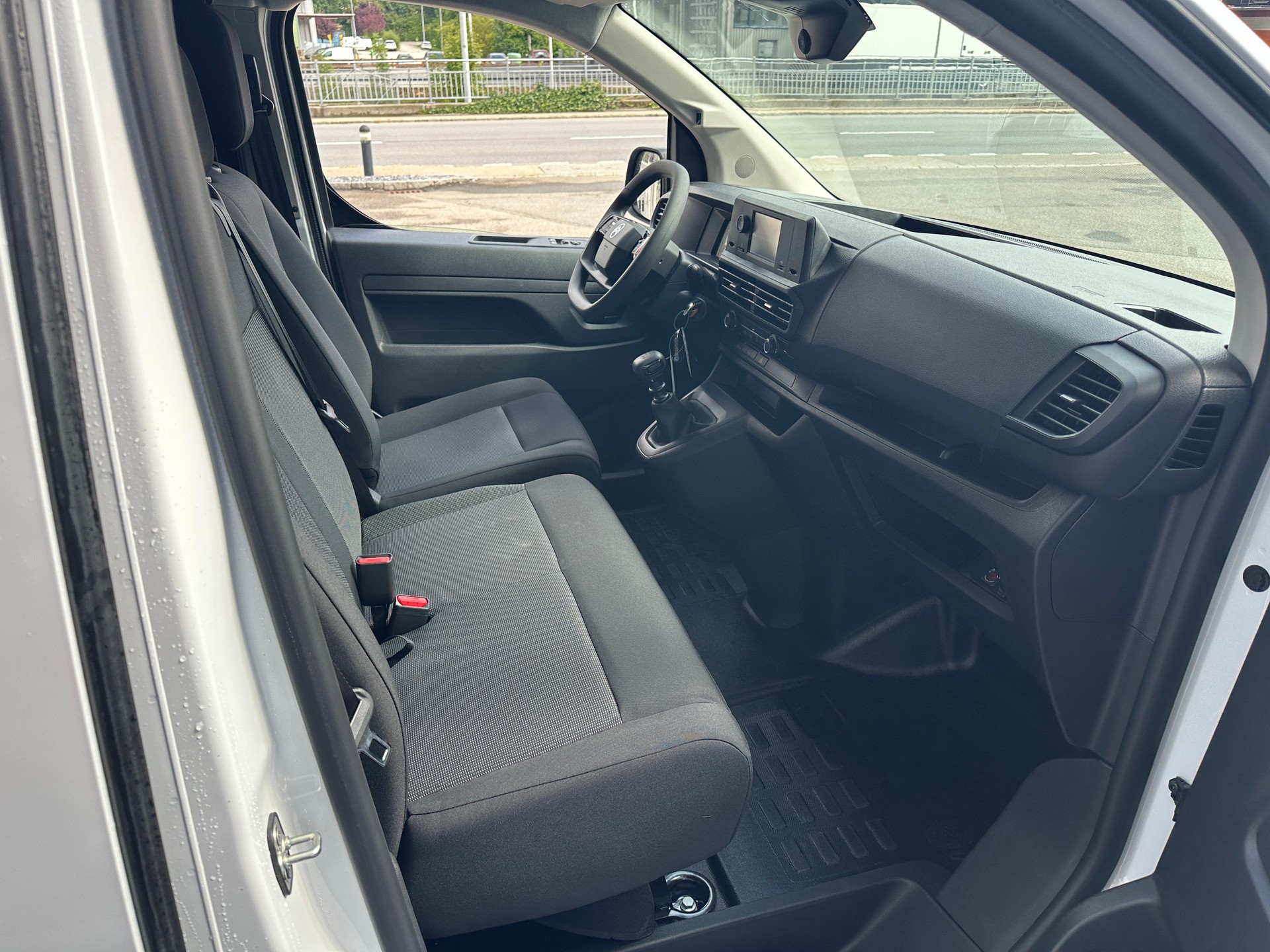 CITROEN Jumpy 2.2 BlueHDi 150 XL neuste Modell-image-15