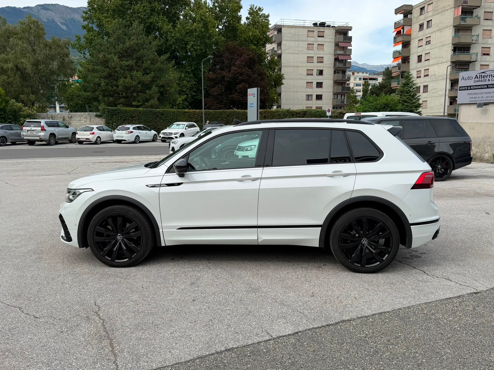 VW Tiguan 2.0 TDI SCR R-Line 4Motion DSG-image-7