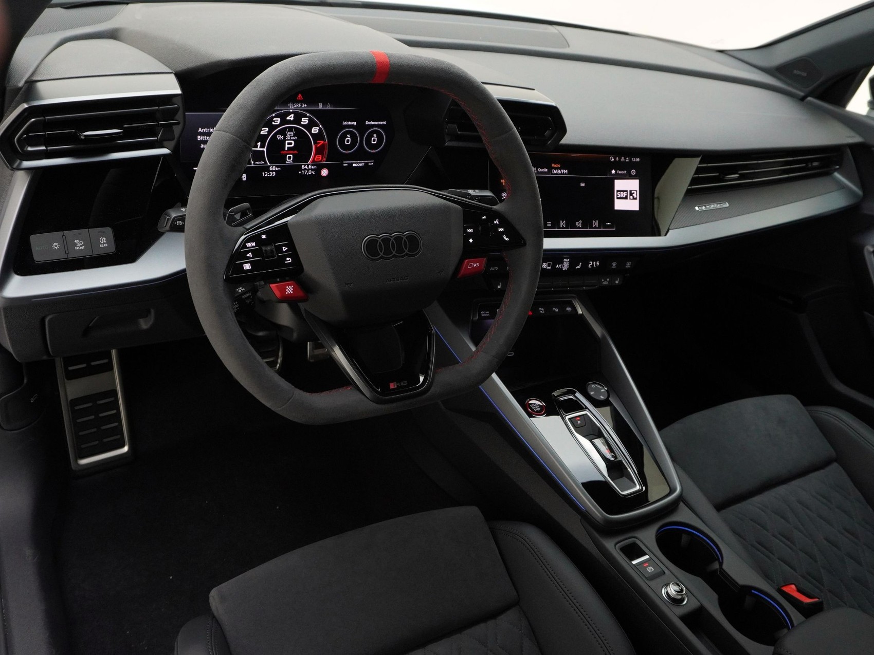 AUDI RS3 Limousine 2.5 TFSI quattro S-Tronic-image-11
