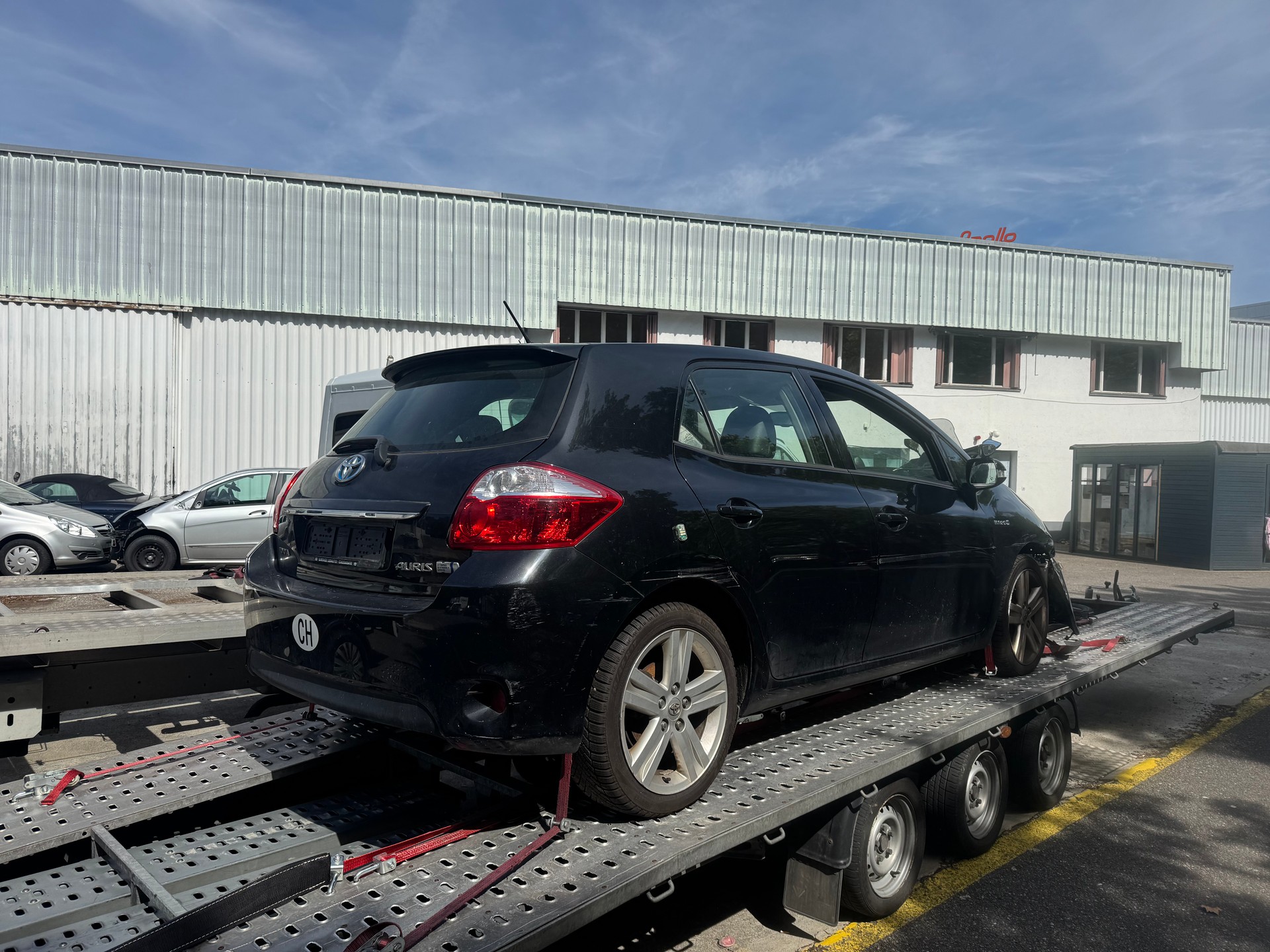 TOYOTA Auris 1.8 16V HSD Linea Sol Premium-image-6