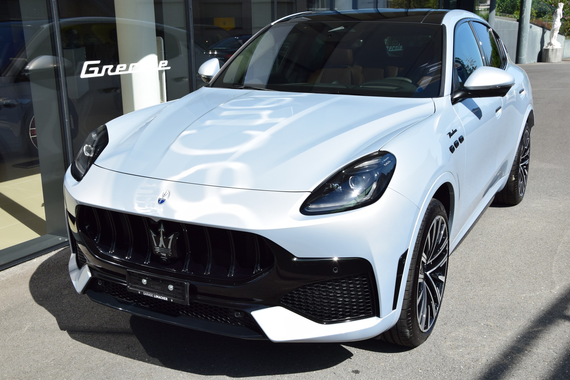 MASERATI Grecale 2.0 MHEV Modena Automatica-showroom-element-2