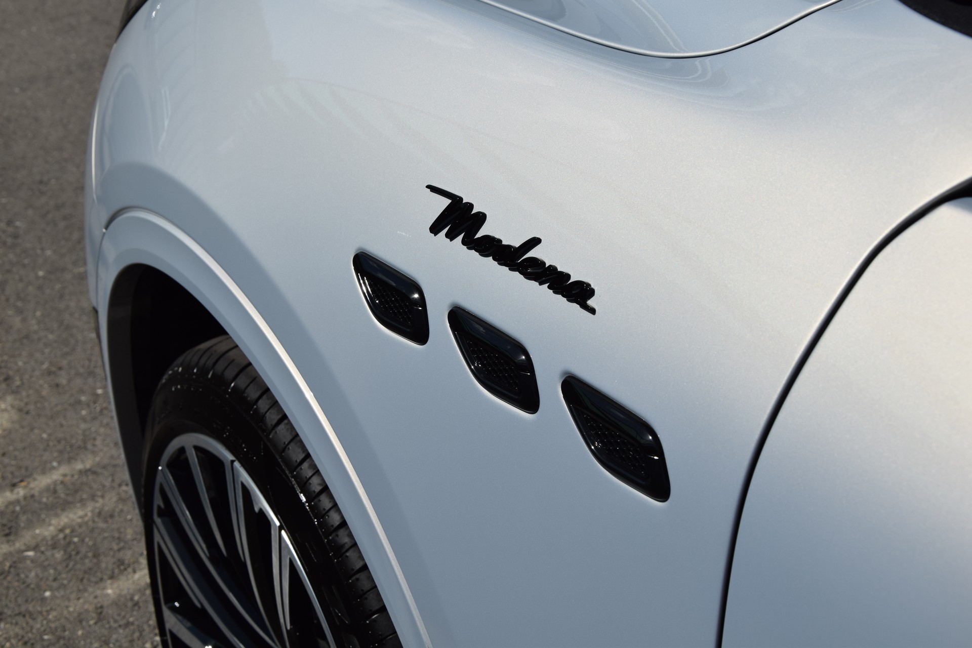 MASERATI Grecale 2.0 MHEV Modena Automatica-image-6