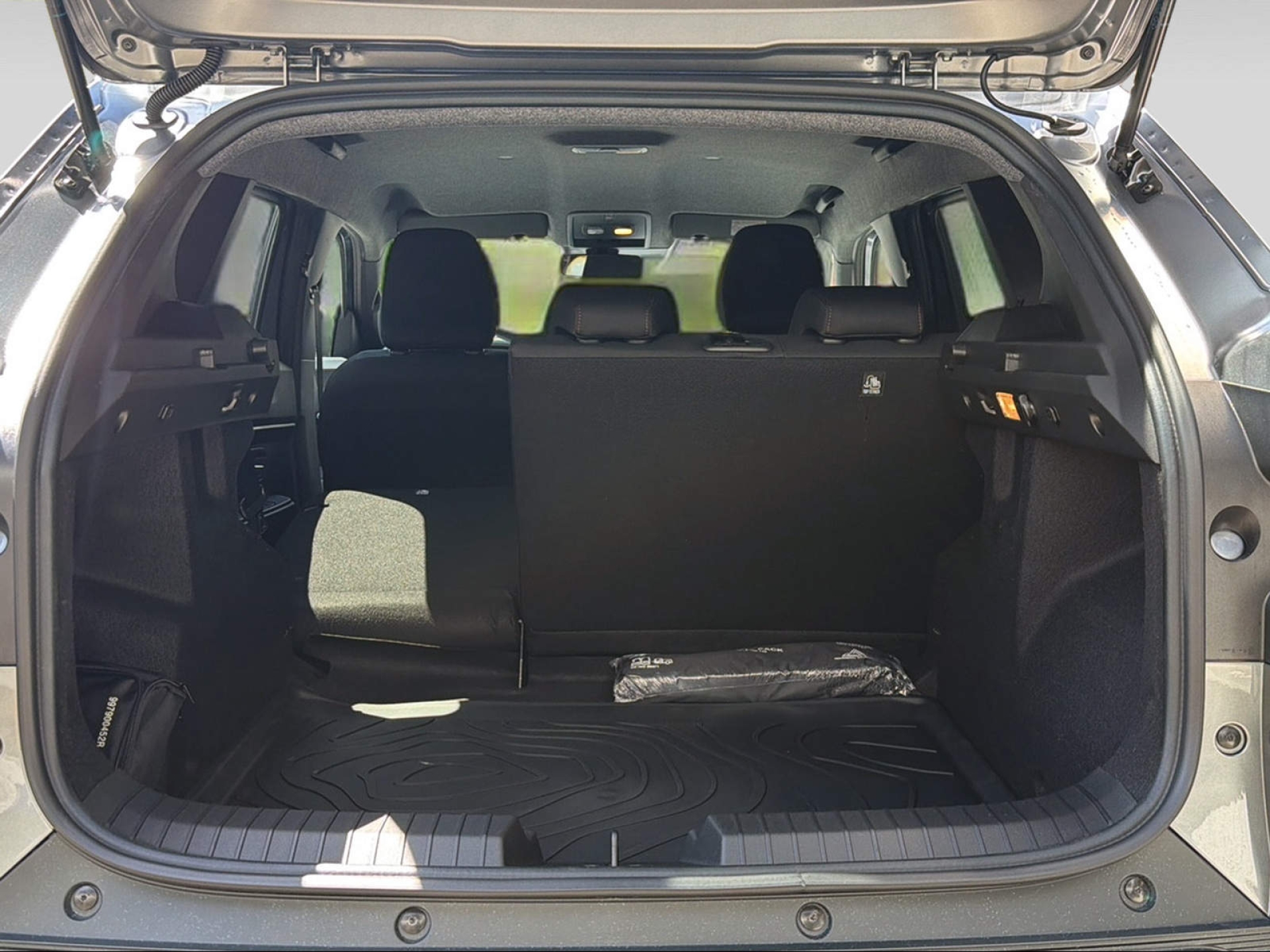 DACIA Duster-image-10