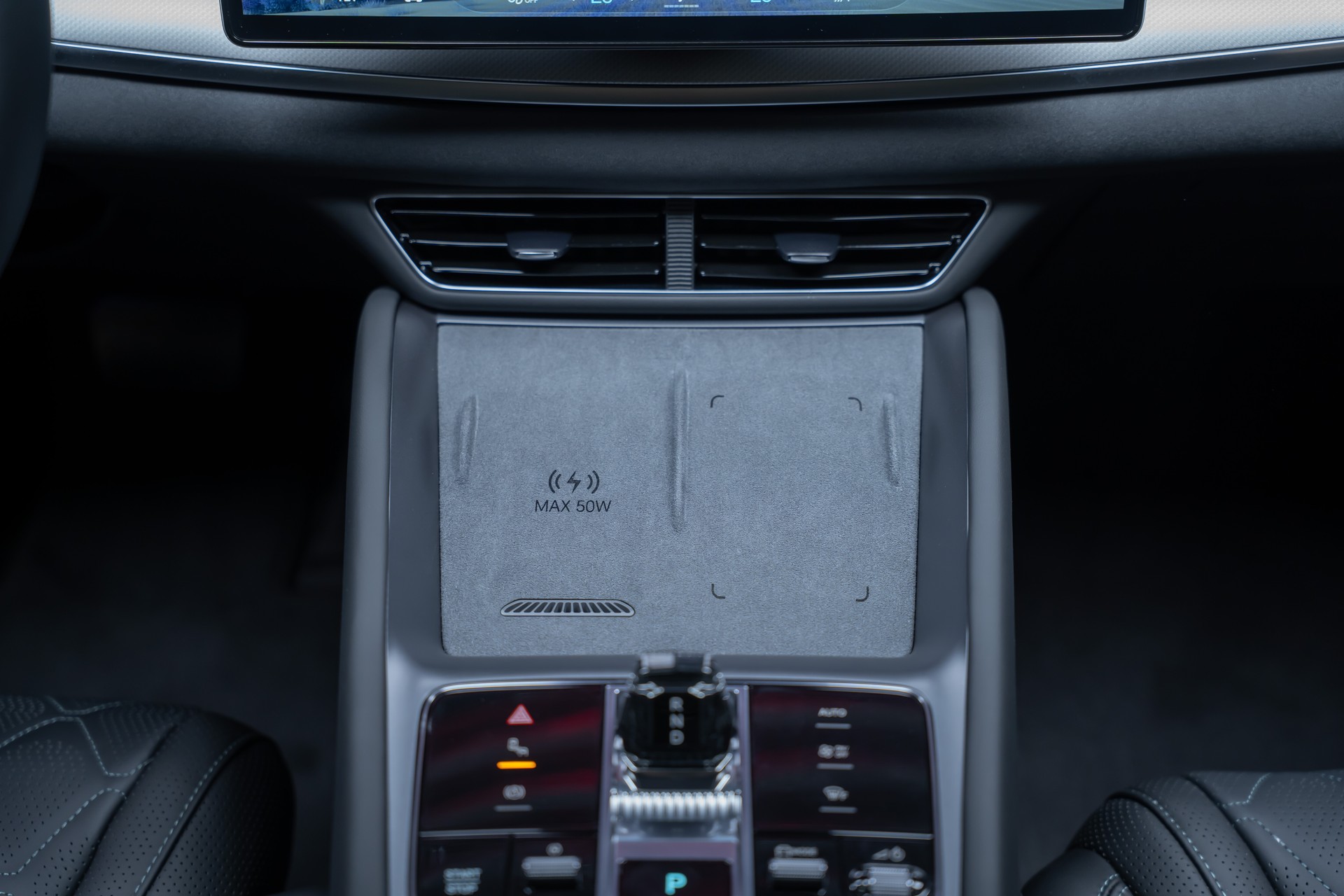 BYD Sealion 7 91,3 kWh Excellence AWD / Panoramadach / Head-Up Display / 360° Kamera-image-31